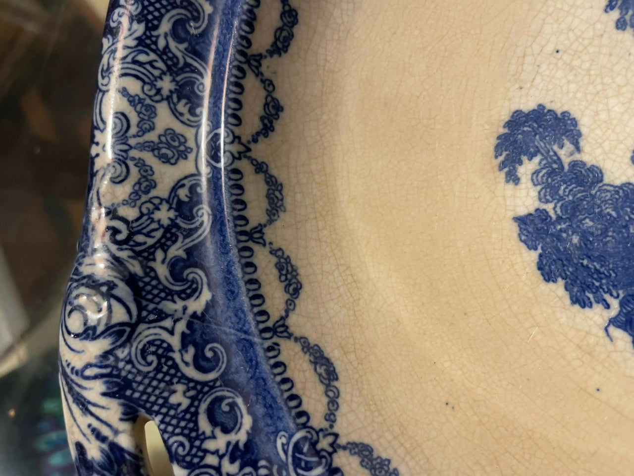 Fruteira em faiança inglesa Royal Doulton Cena Galante Azul