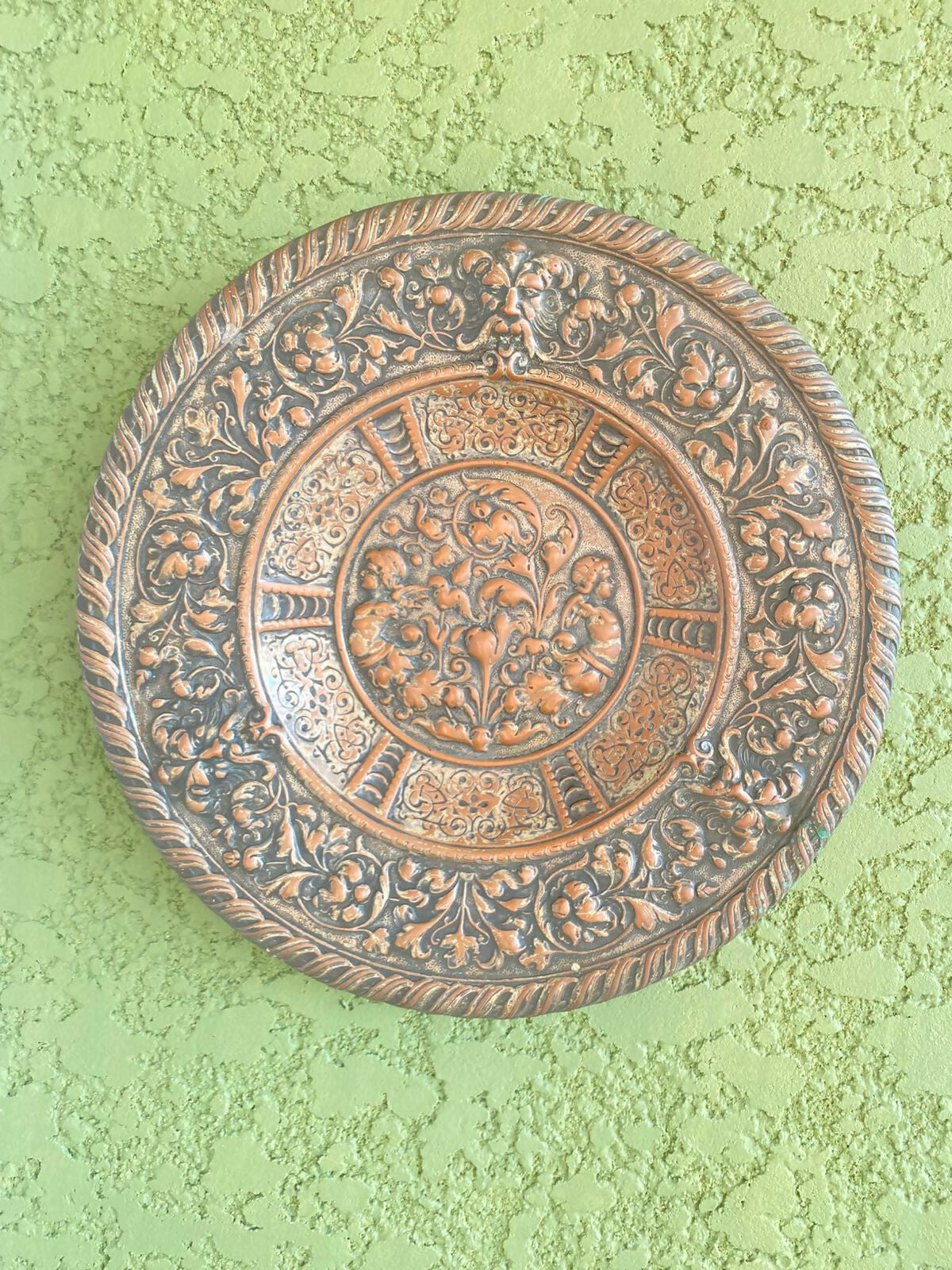 Medalhão Português decorativo em cobre