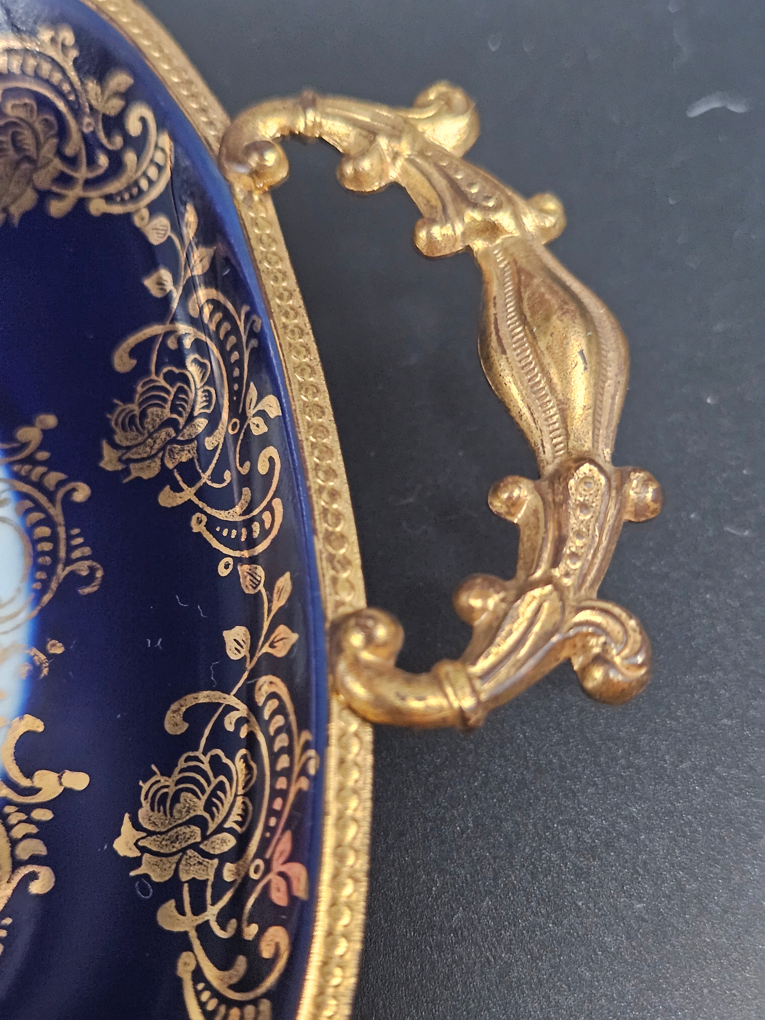 Travessa de Porcelana Limoges - Selo Ouro Fragonard - 12 cm
