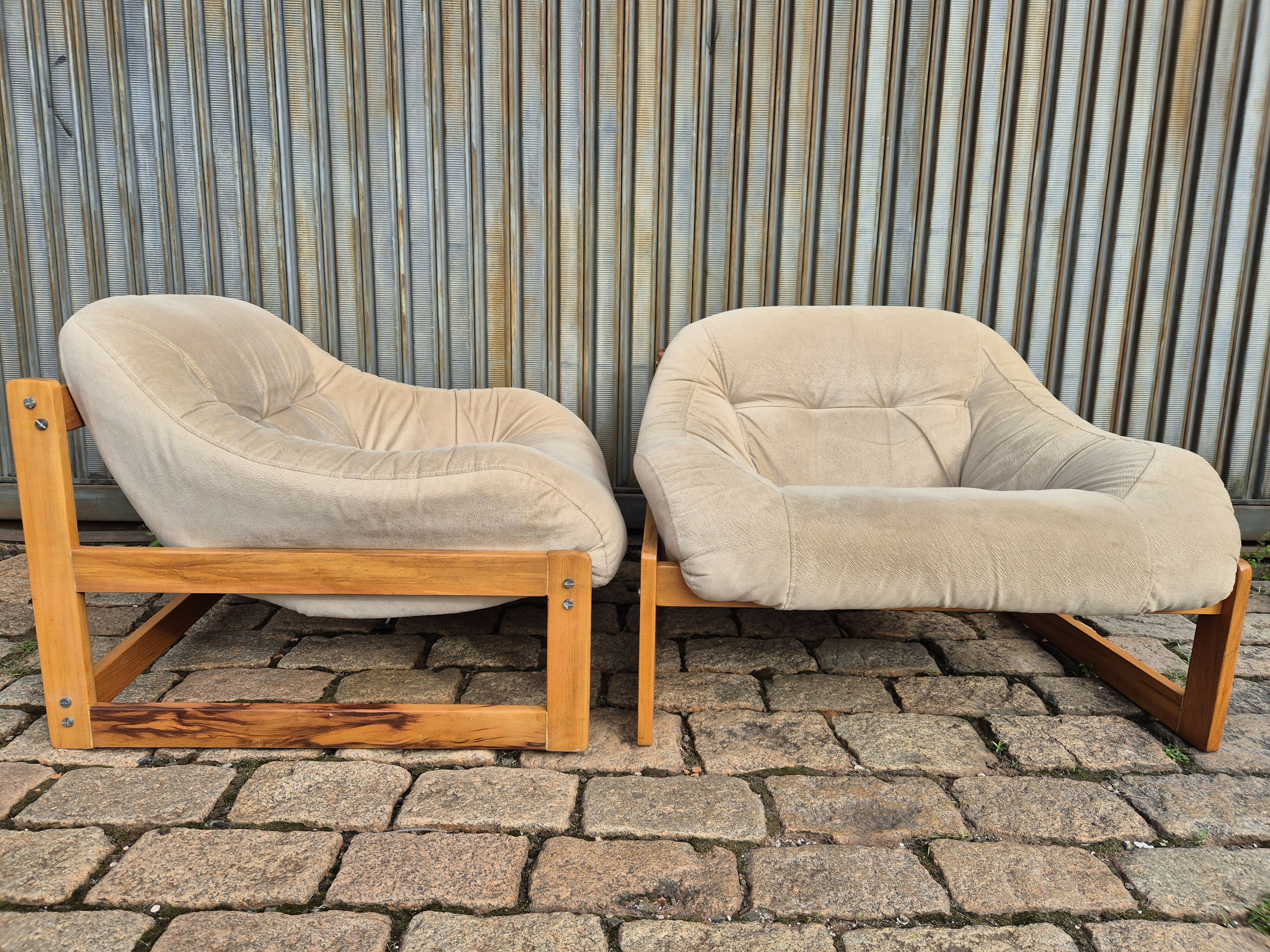 Raro par de poltronas Percival Lafer