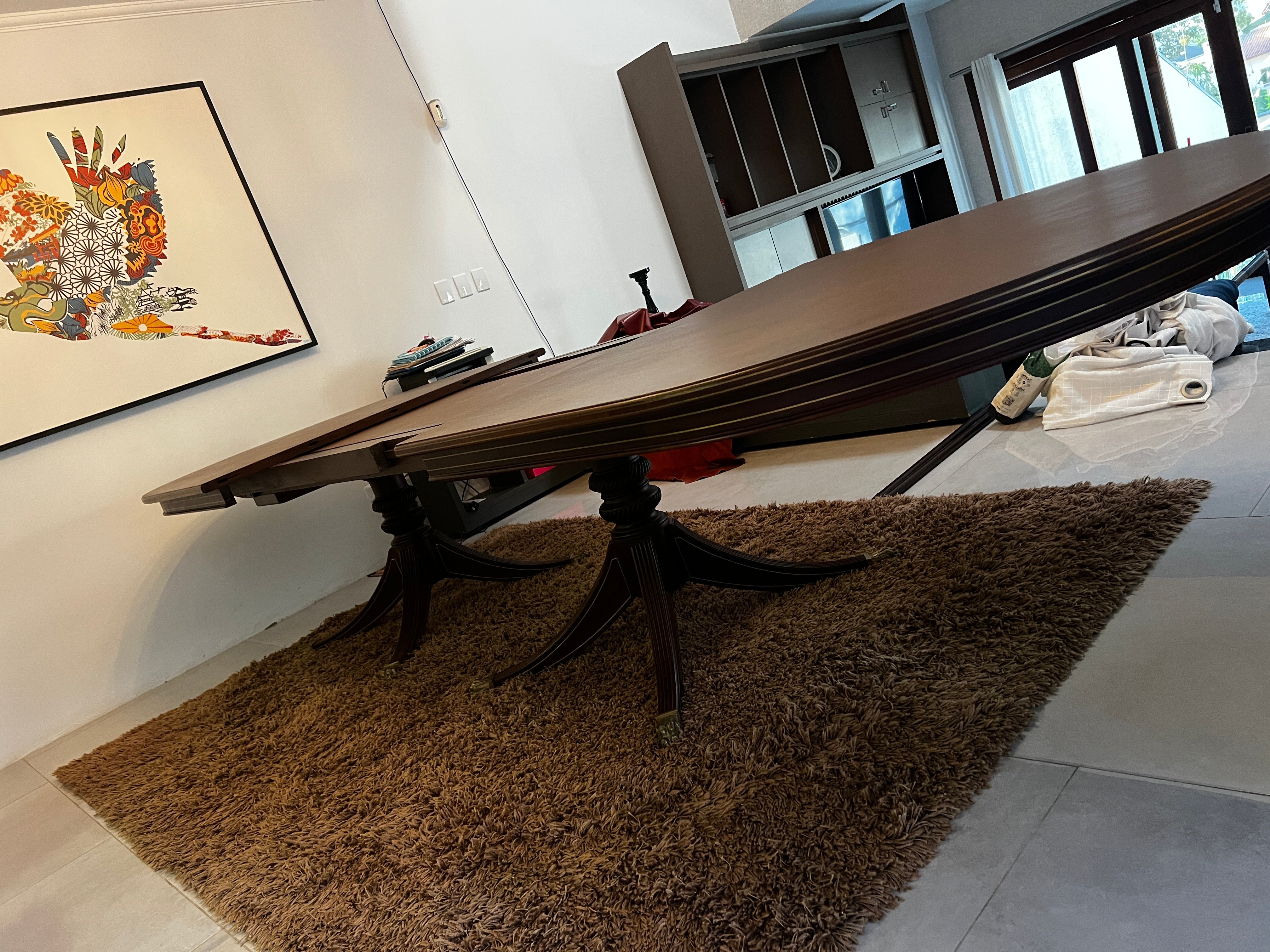 Mesa de Jantar Oval Imperial - Extensível