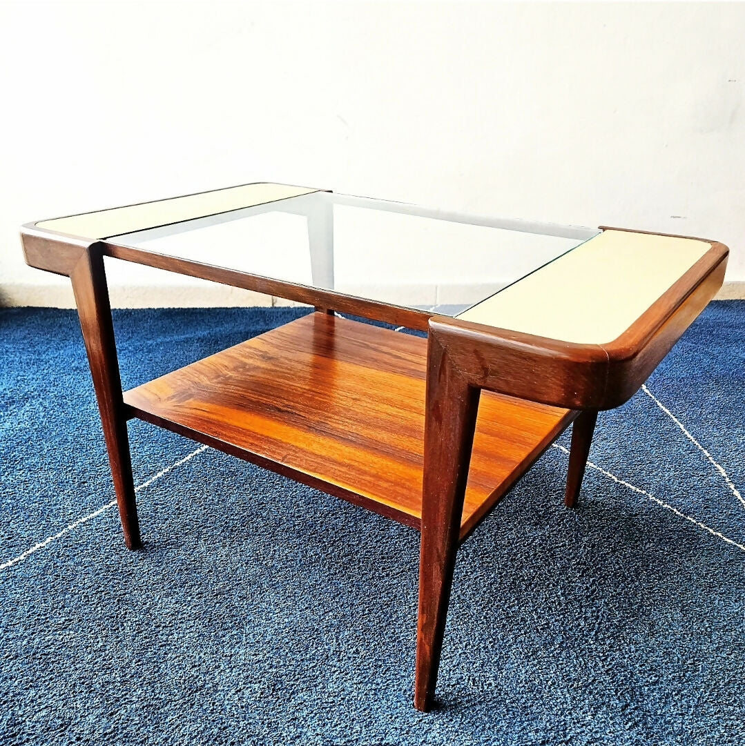 MESA AUXILIAR OU DE CENTRO • ANOS 60