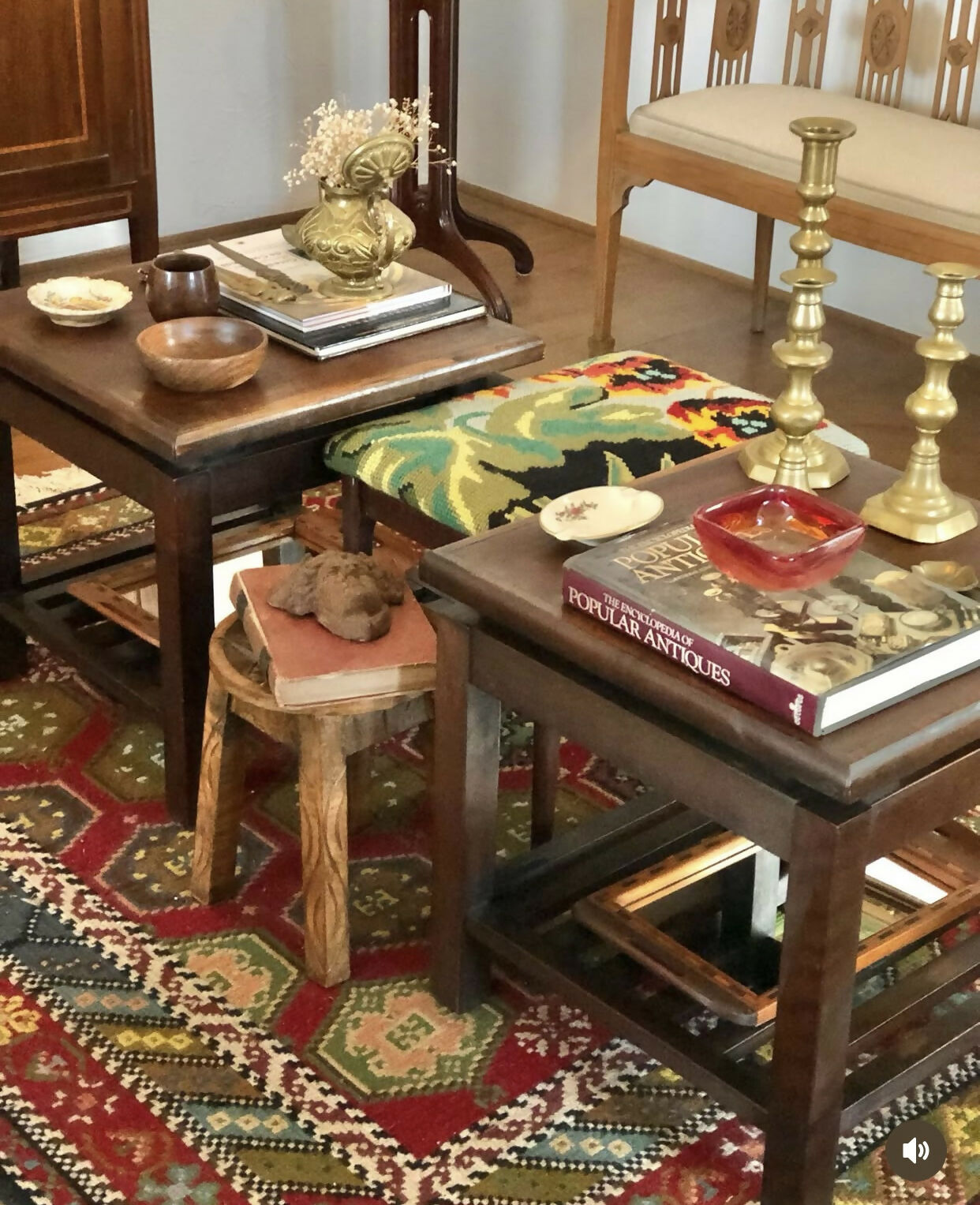 Mesinha em Jacarandá anos 60 (valor unitário)