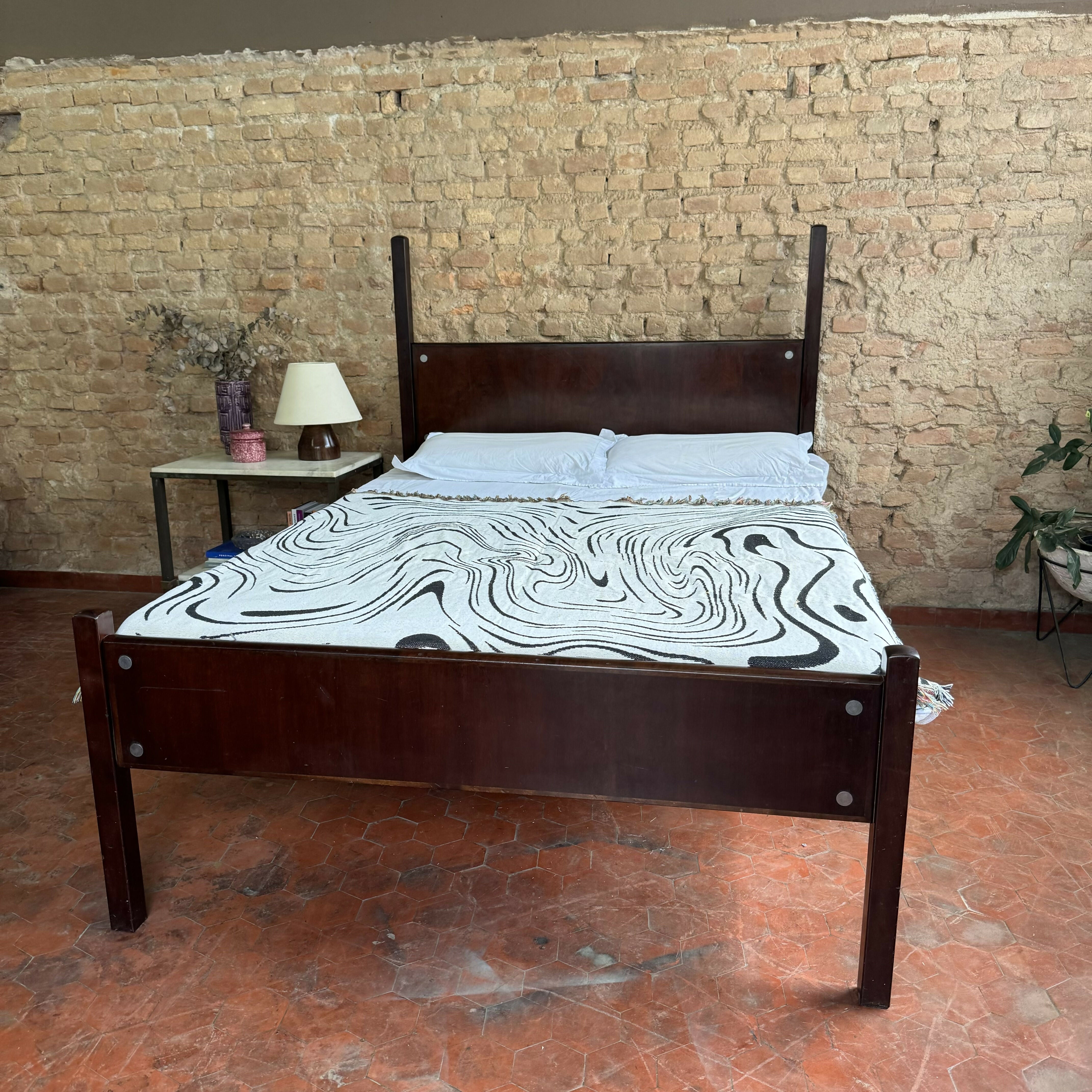 Cama Sabará Sérgio Rodrigues em Jacarandá