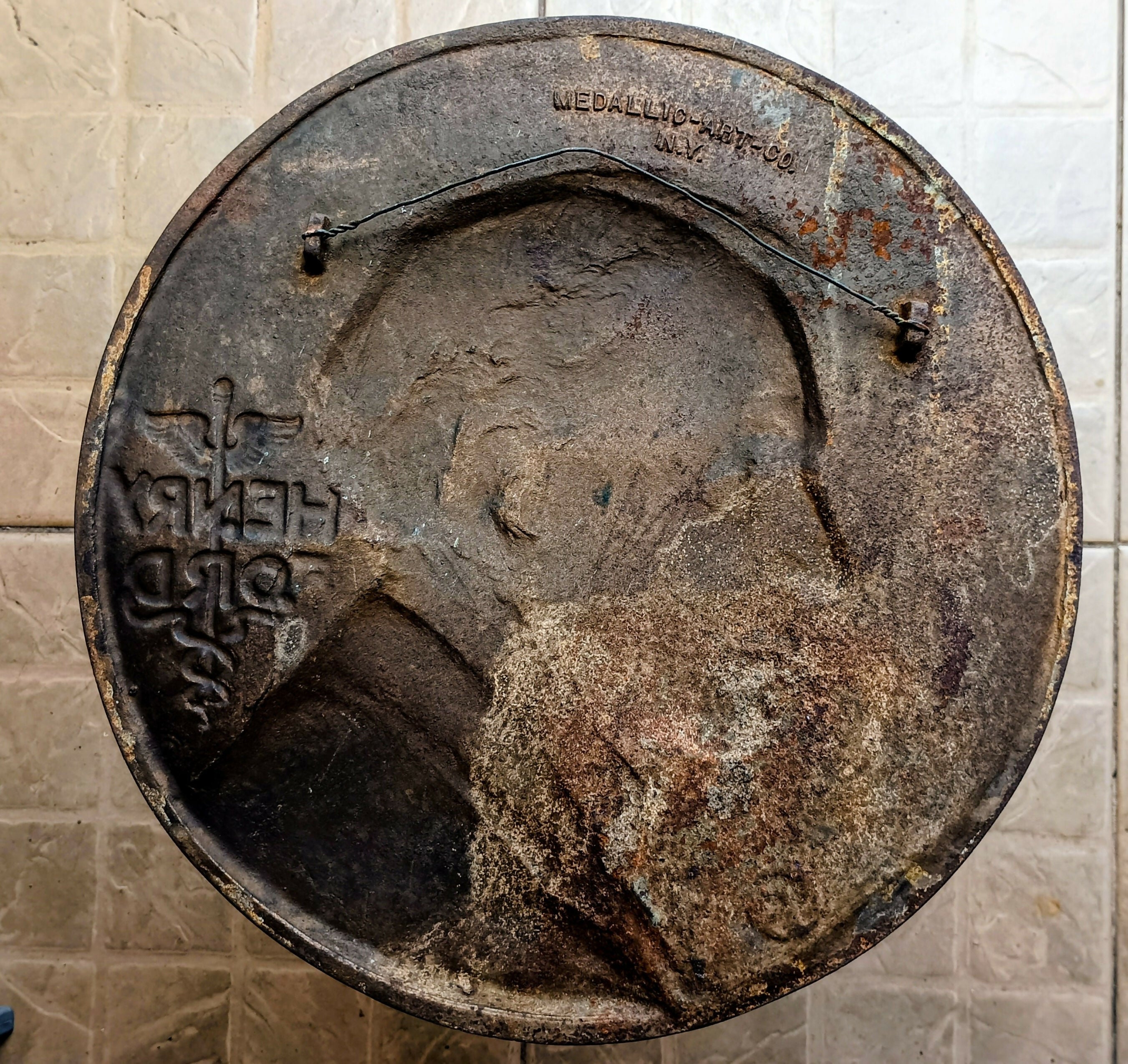 Plaqueta de concessionária Ford década 30 ferro fundido