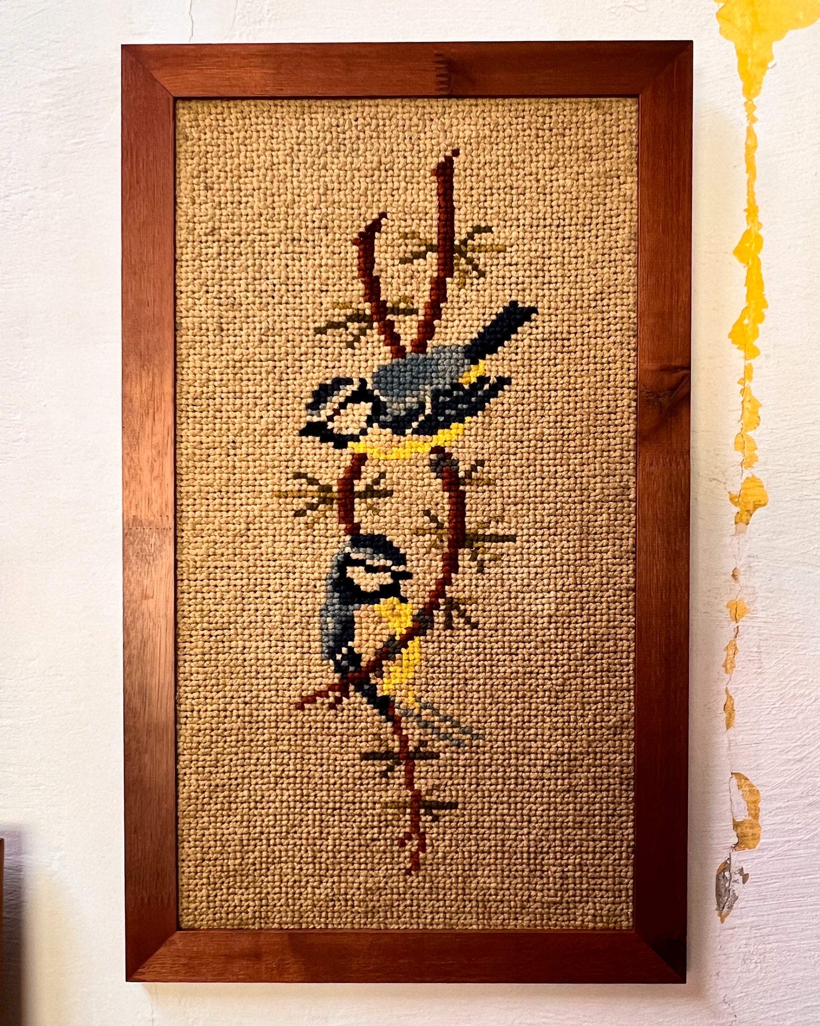 Quadro Tapeçaria Pássaros com moldura em madeira 