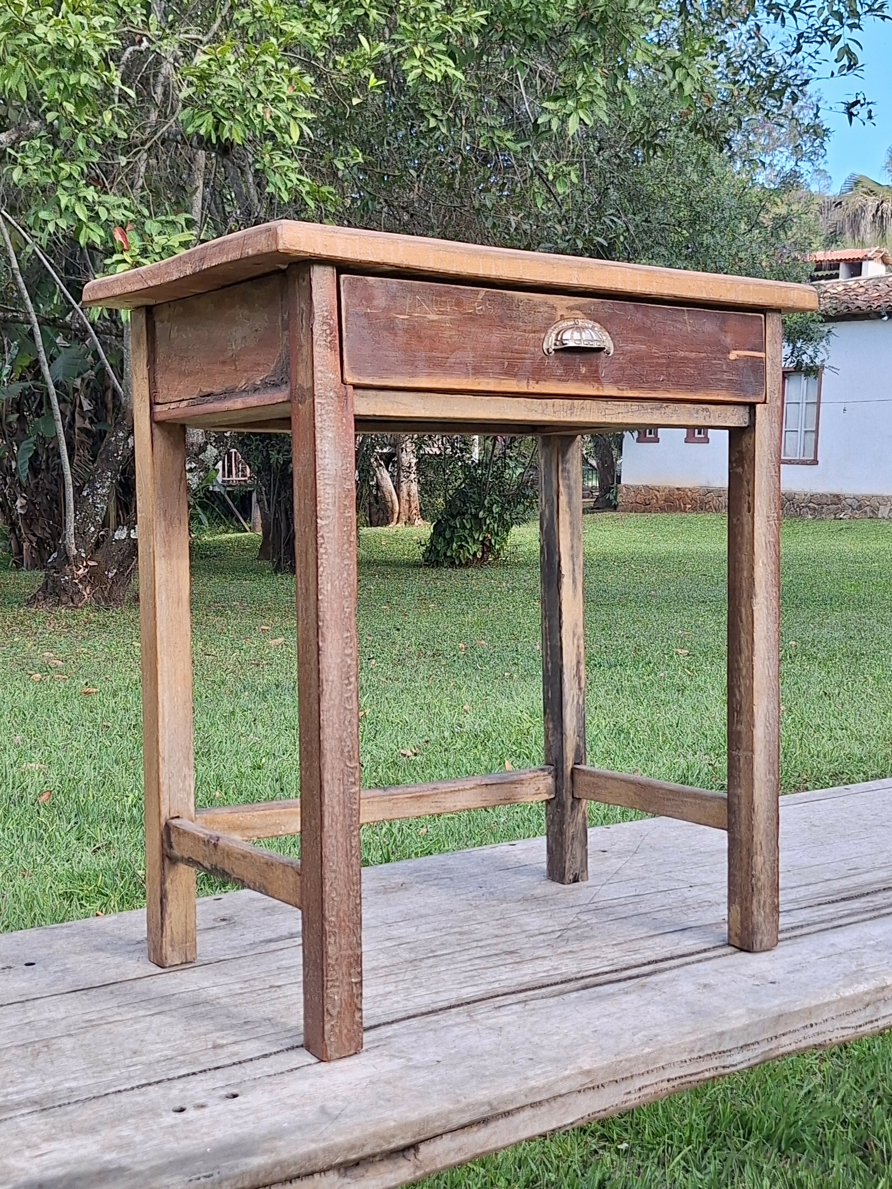 Mesinha Antiga Madeira Maciça Garimpo Mineiro