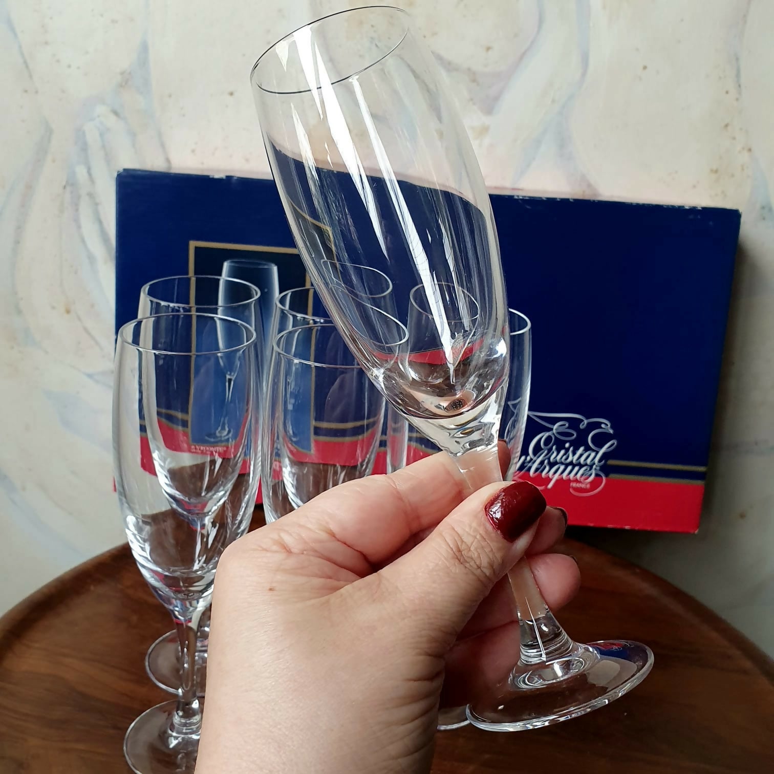 Conjunto de 6 taças para espumantes Cristal D´Arques. Sem uso. Na caixa.