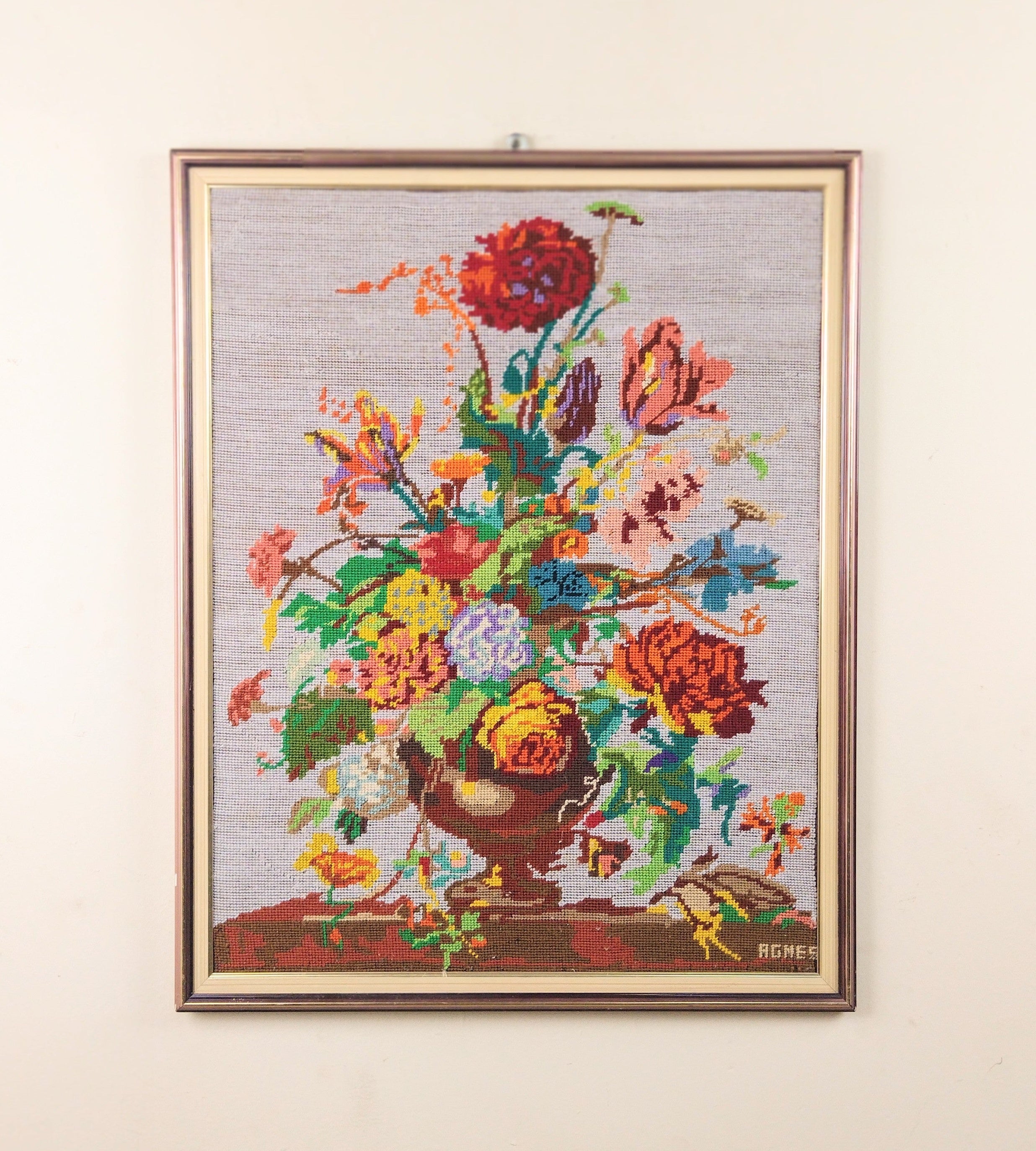 Quadro / Tapeçaria &quot;Flores Coloridas&quot; por Agnes (76cm X 61cm)
