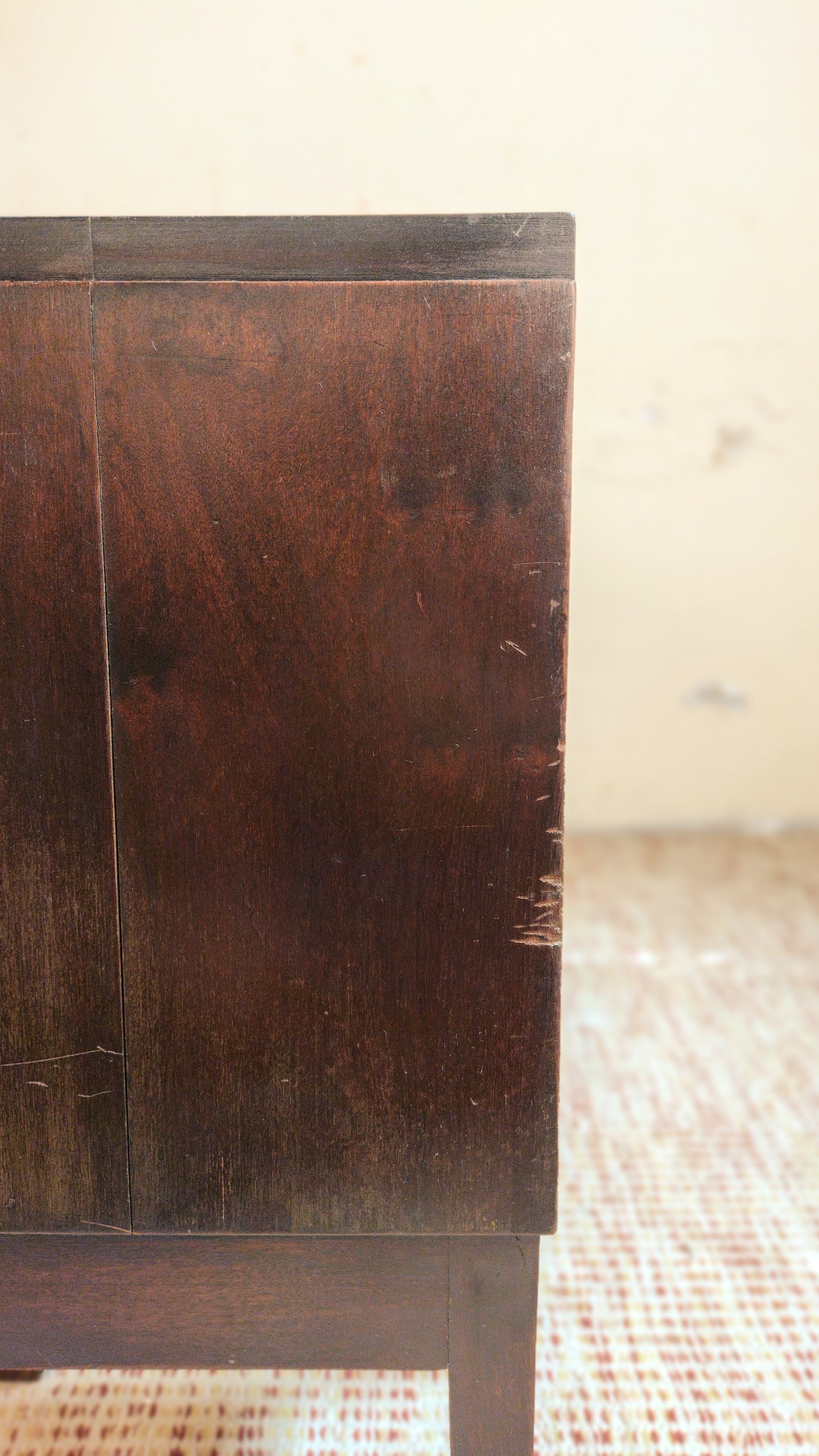 Aparador / Rack com nichos anos 60 em madeira tingida (L- 120cm)
