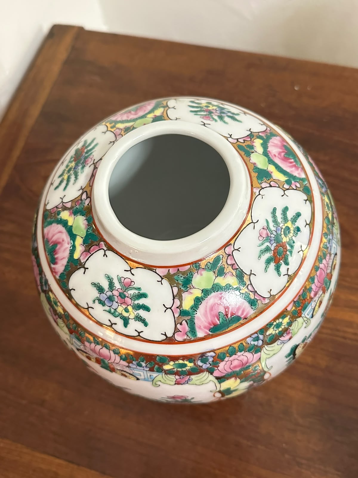 Grande Potiche Família Rosa em porcelana chinesa