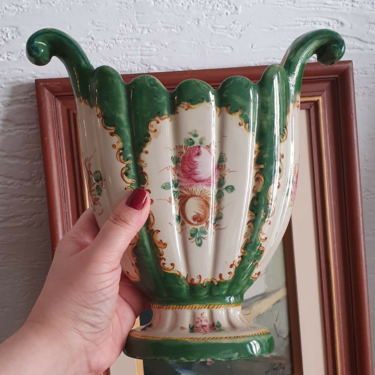 Incrível vaso (ânfora) em majólica italiana, anterior a 1900. Linda, em otimo estado!