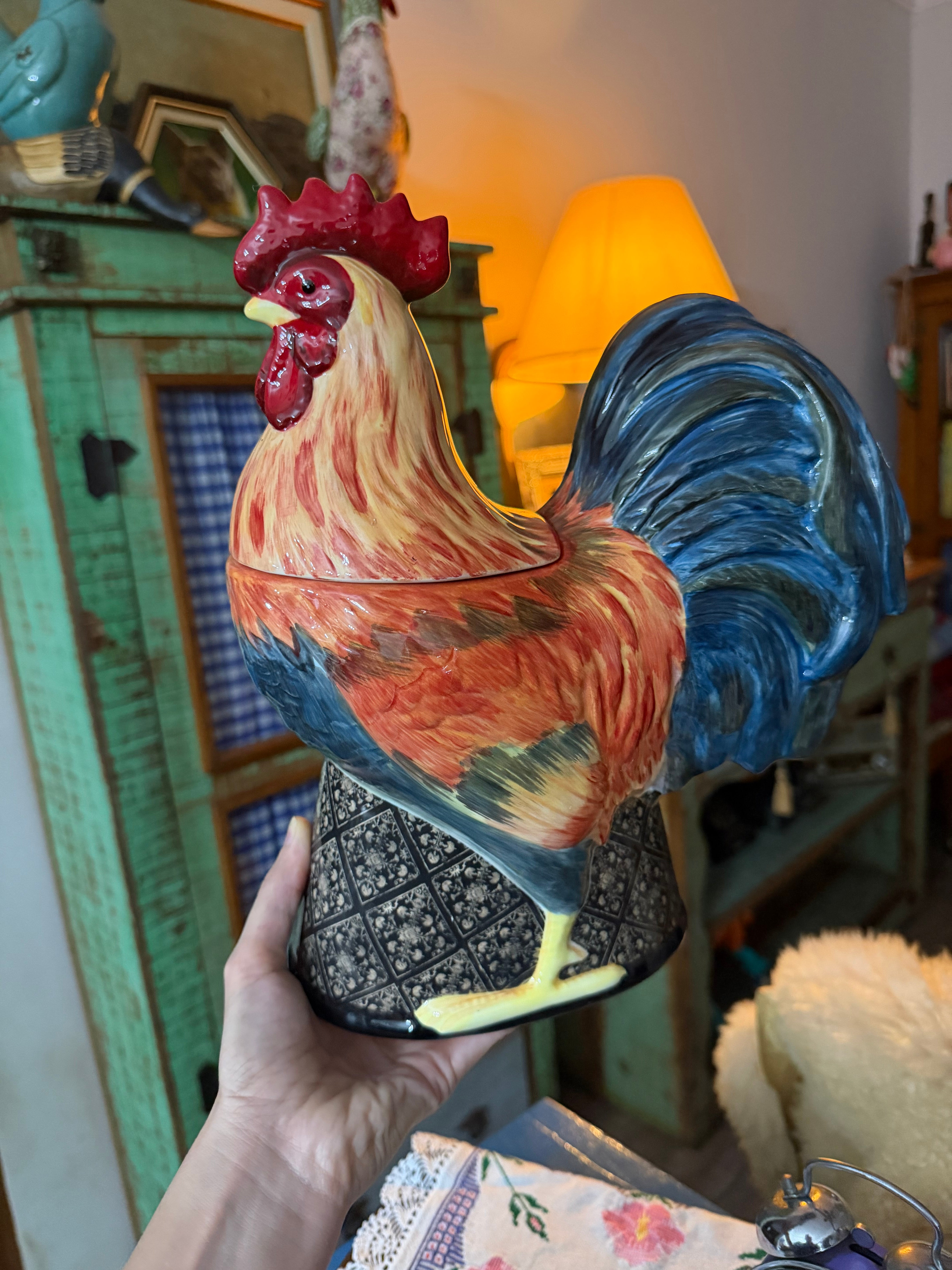 Biscoiteira- Pote de Biscoito grande e imponente 3D Gilded Rooster (Galo Dourado) da marca Certified International