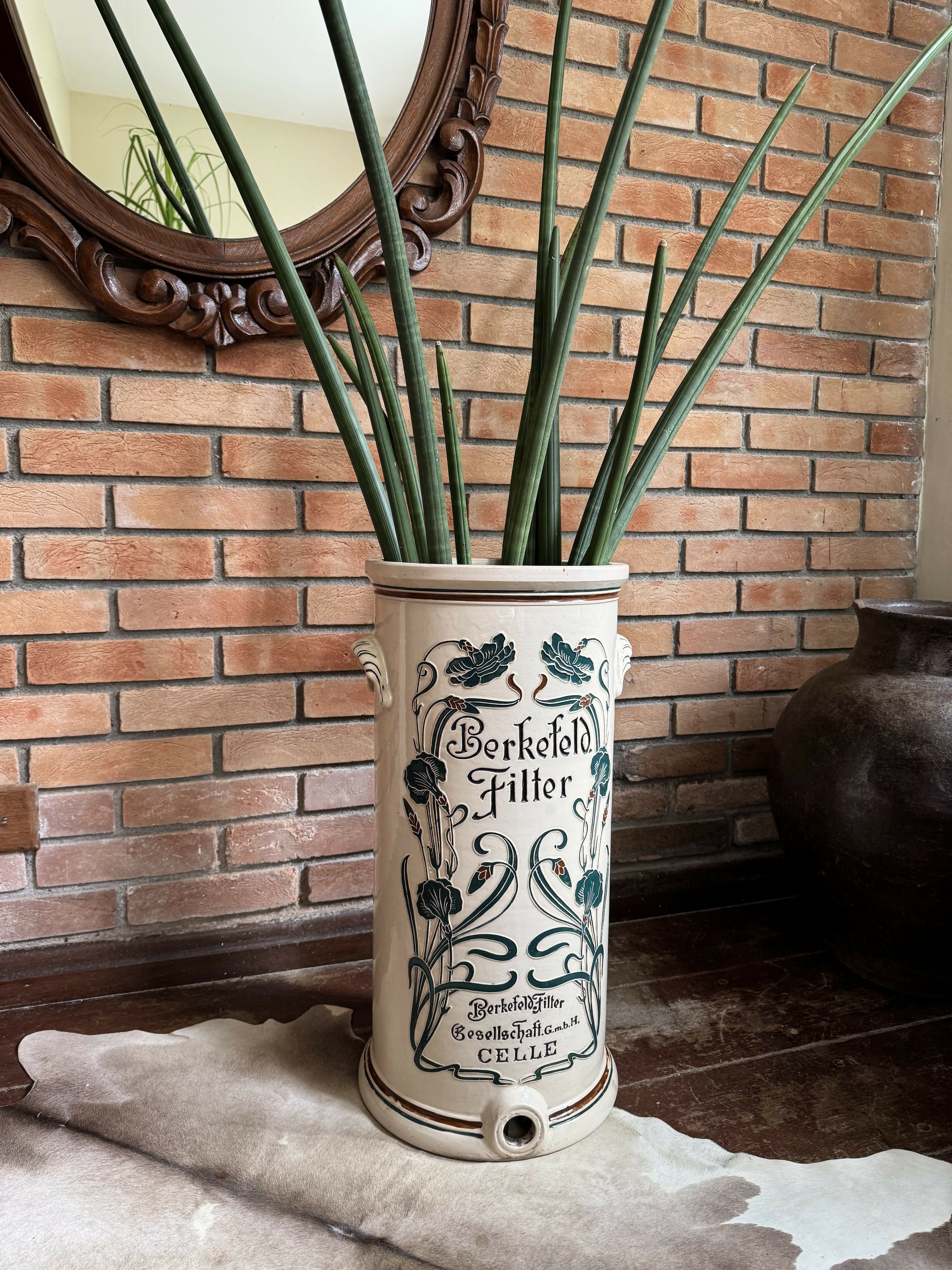 Raríssimo Filtro Alemão em Cerâmica Vaso Bengaleiro