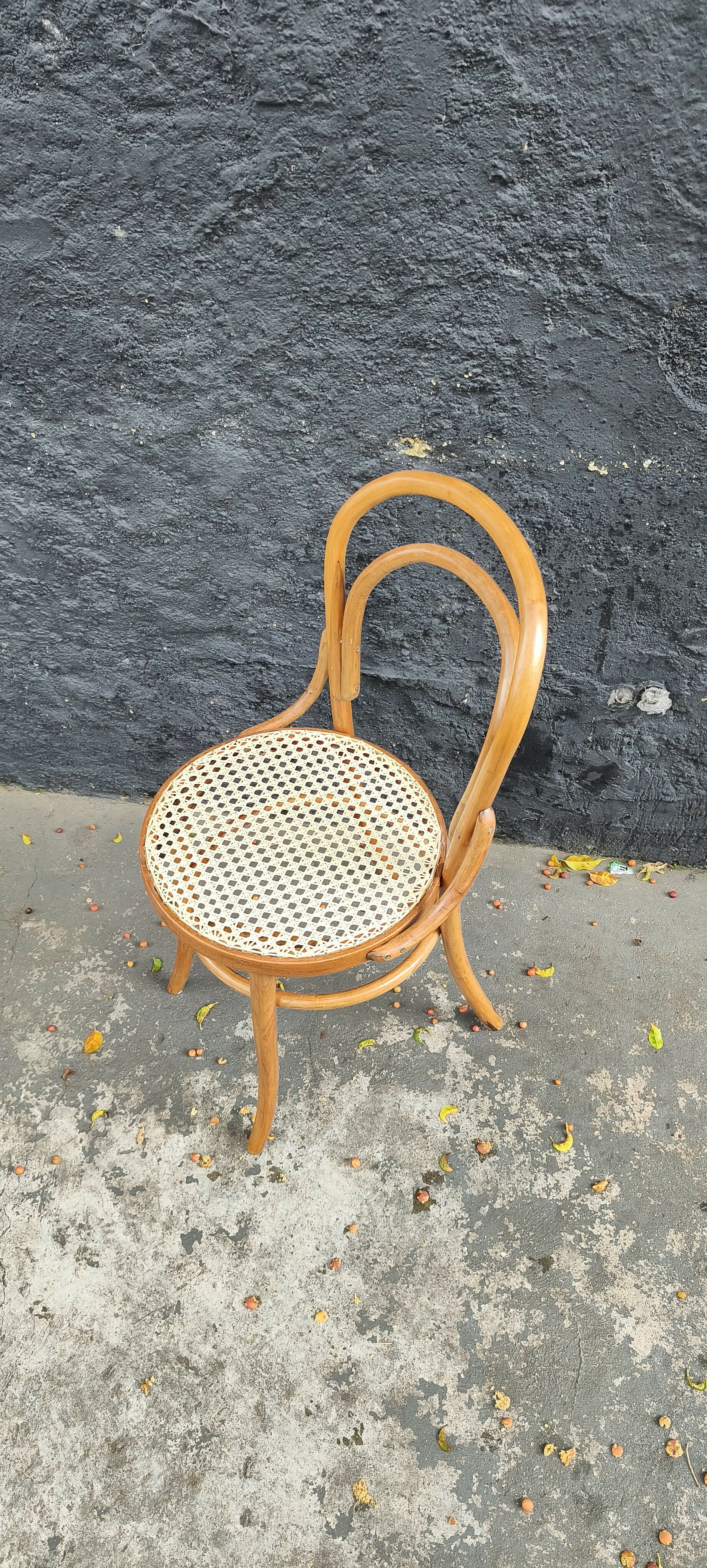Quarteto de Cadeiras Thonart modelo Thonet