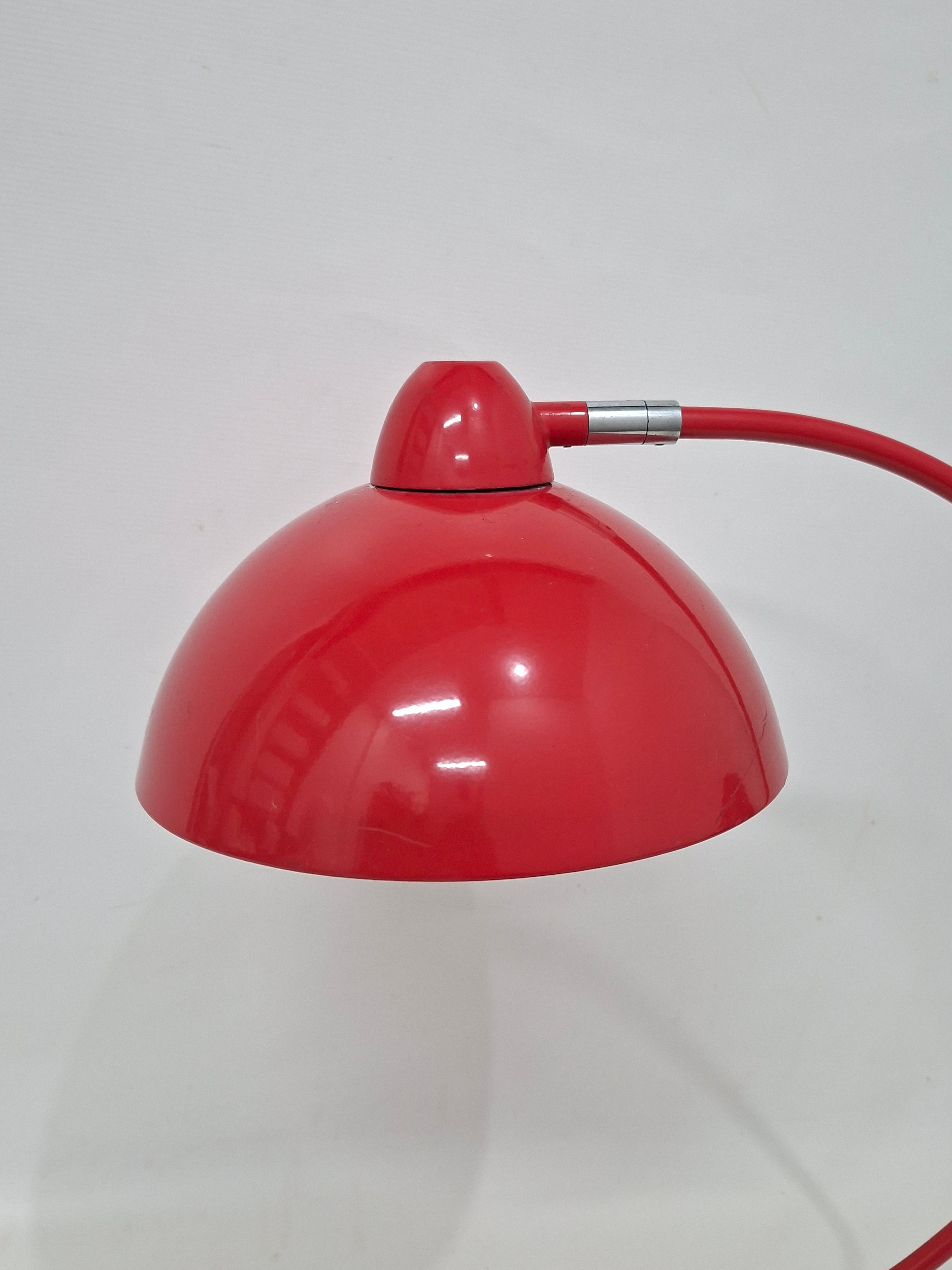 Luminária de Mesa Design Vermelha
