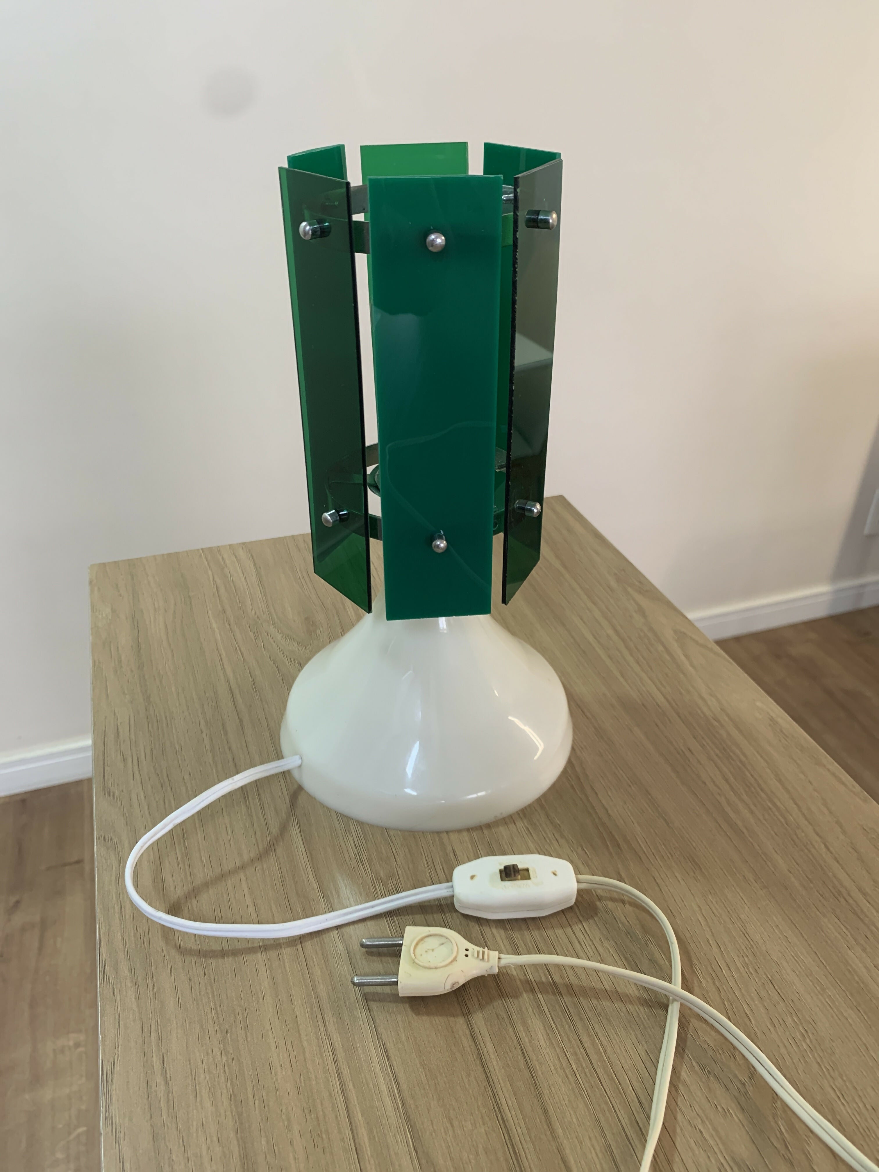 Antiga luminária anos 70/80