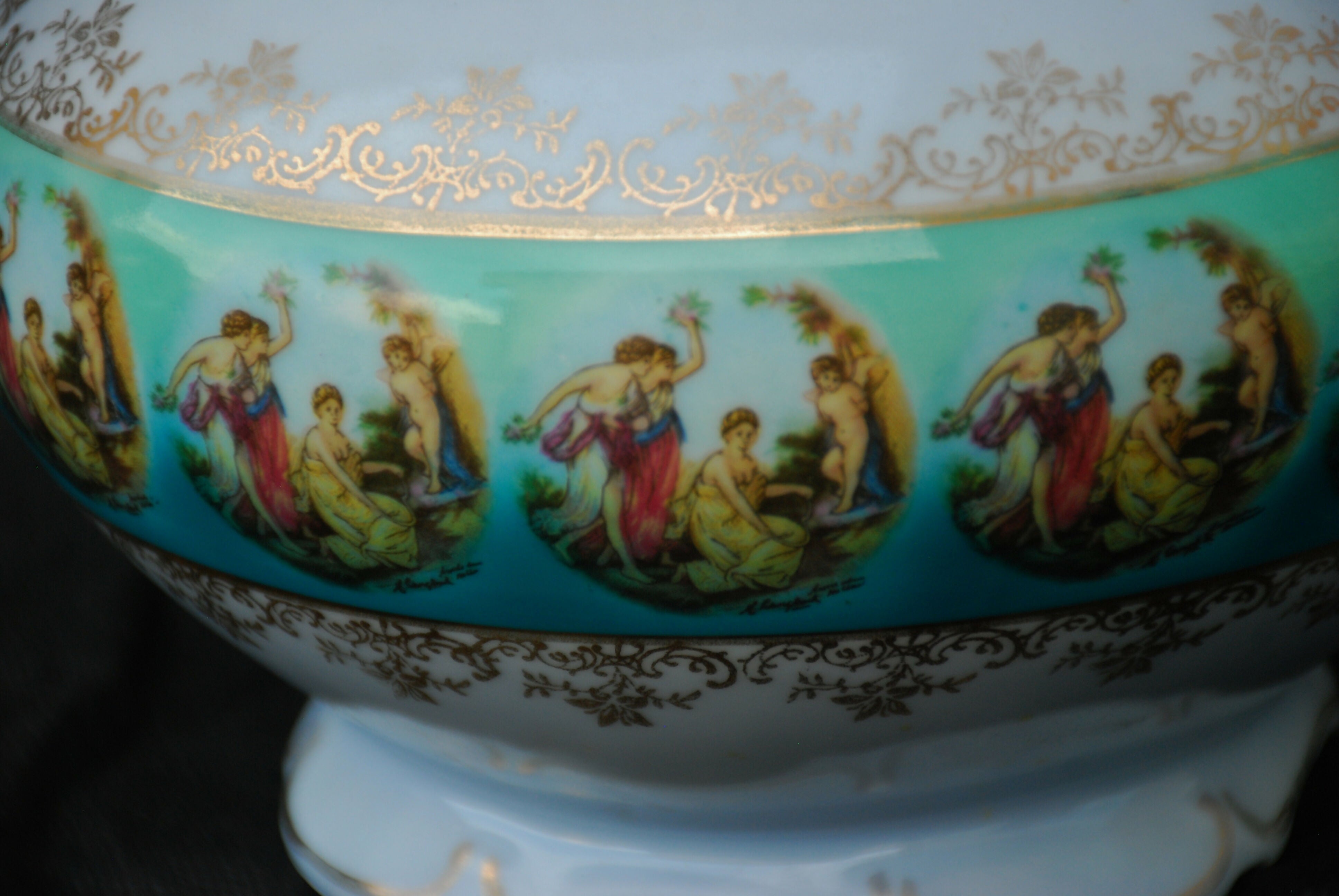 bombonier em porcelana real decorada 20 x 16 . vintage