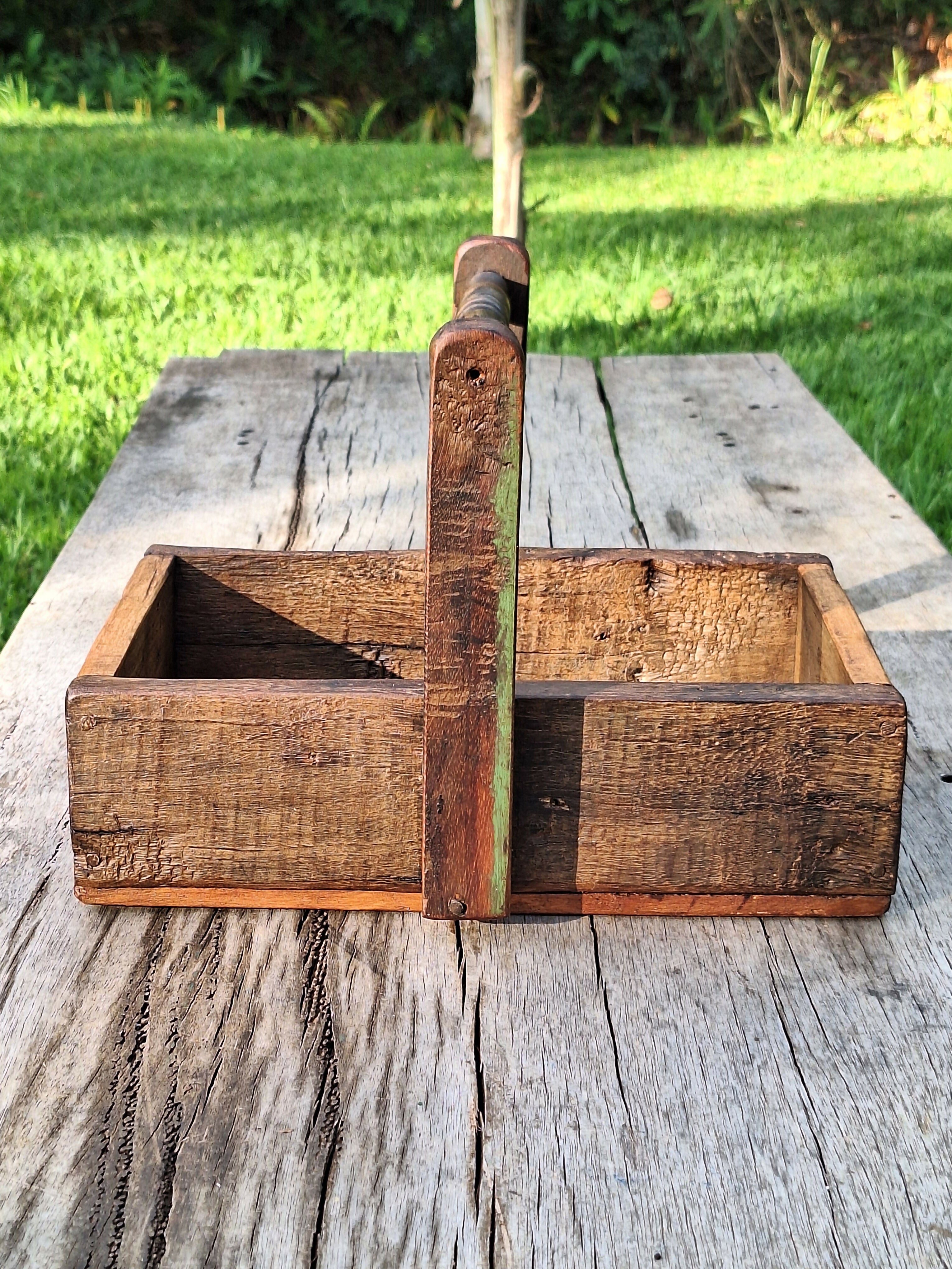 Caixa De Ferramenta Antiga Madeira Maciça Garimpo Mineiro