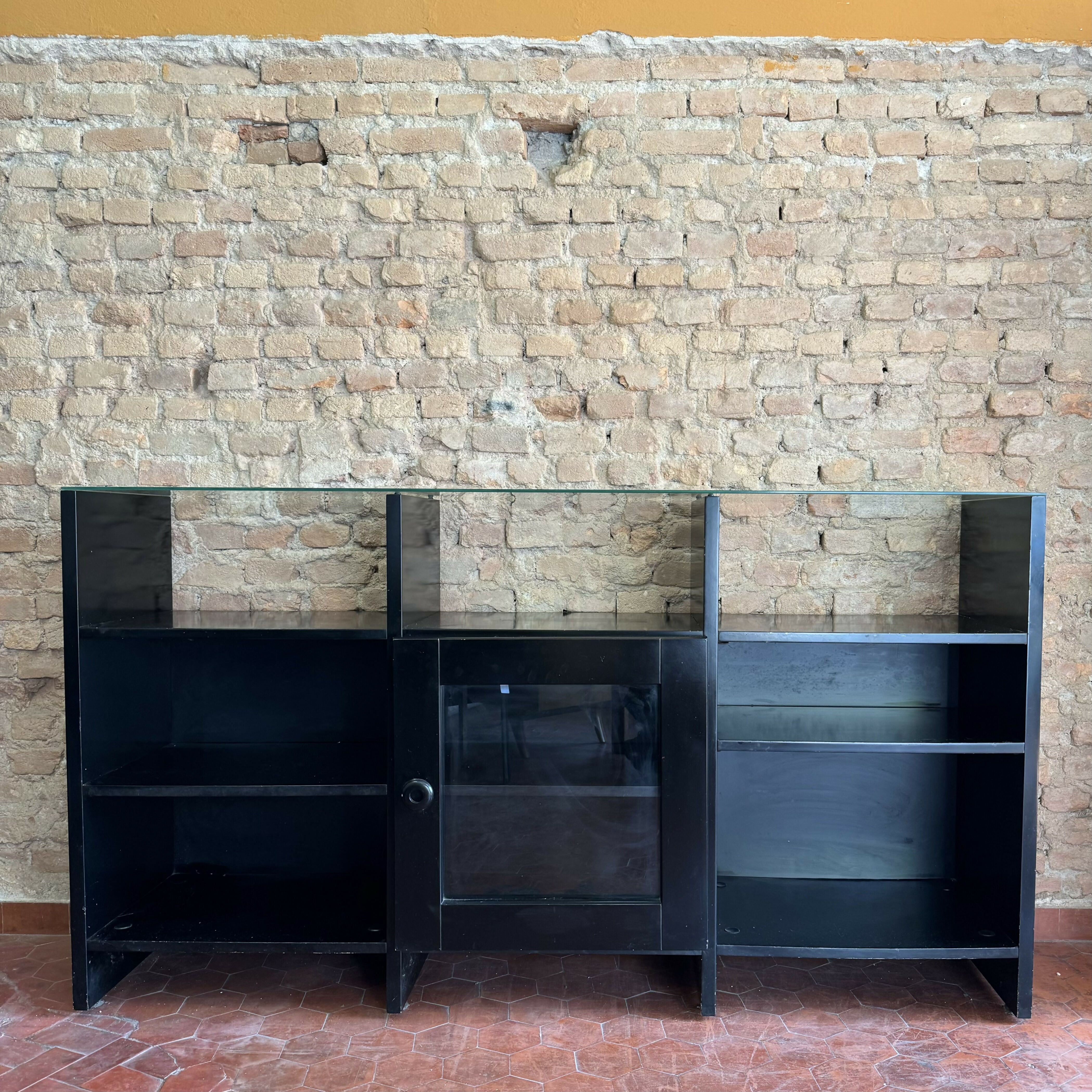 Buffet Hobjeto anos 70