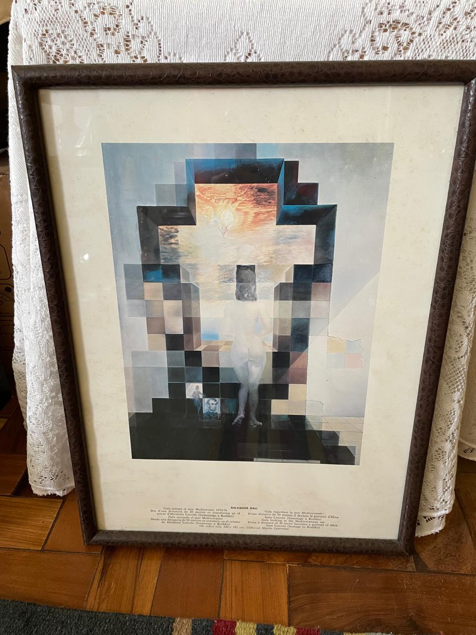Quadro "Gala olhando o mar Mediterrâneo " - Salvador Dali
