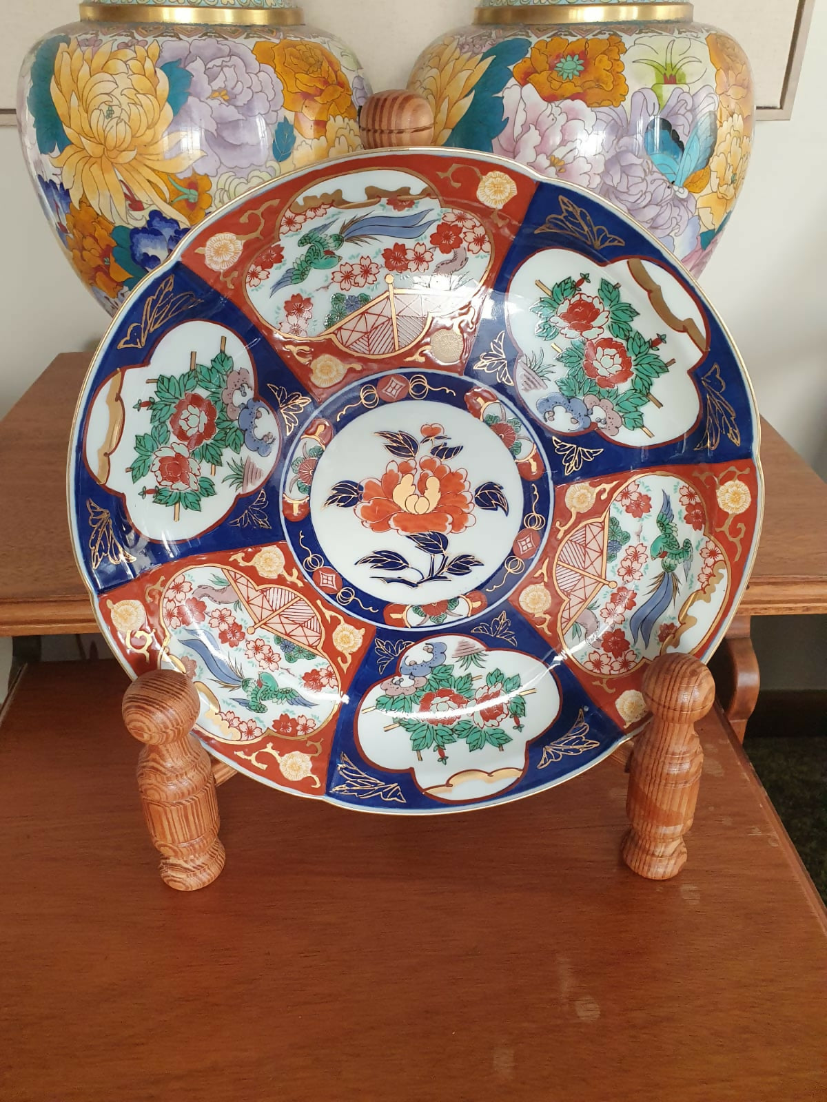 Prato decorativo tipo Medalhão em porcelana japonesa Imari, Arita, anos 40.!