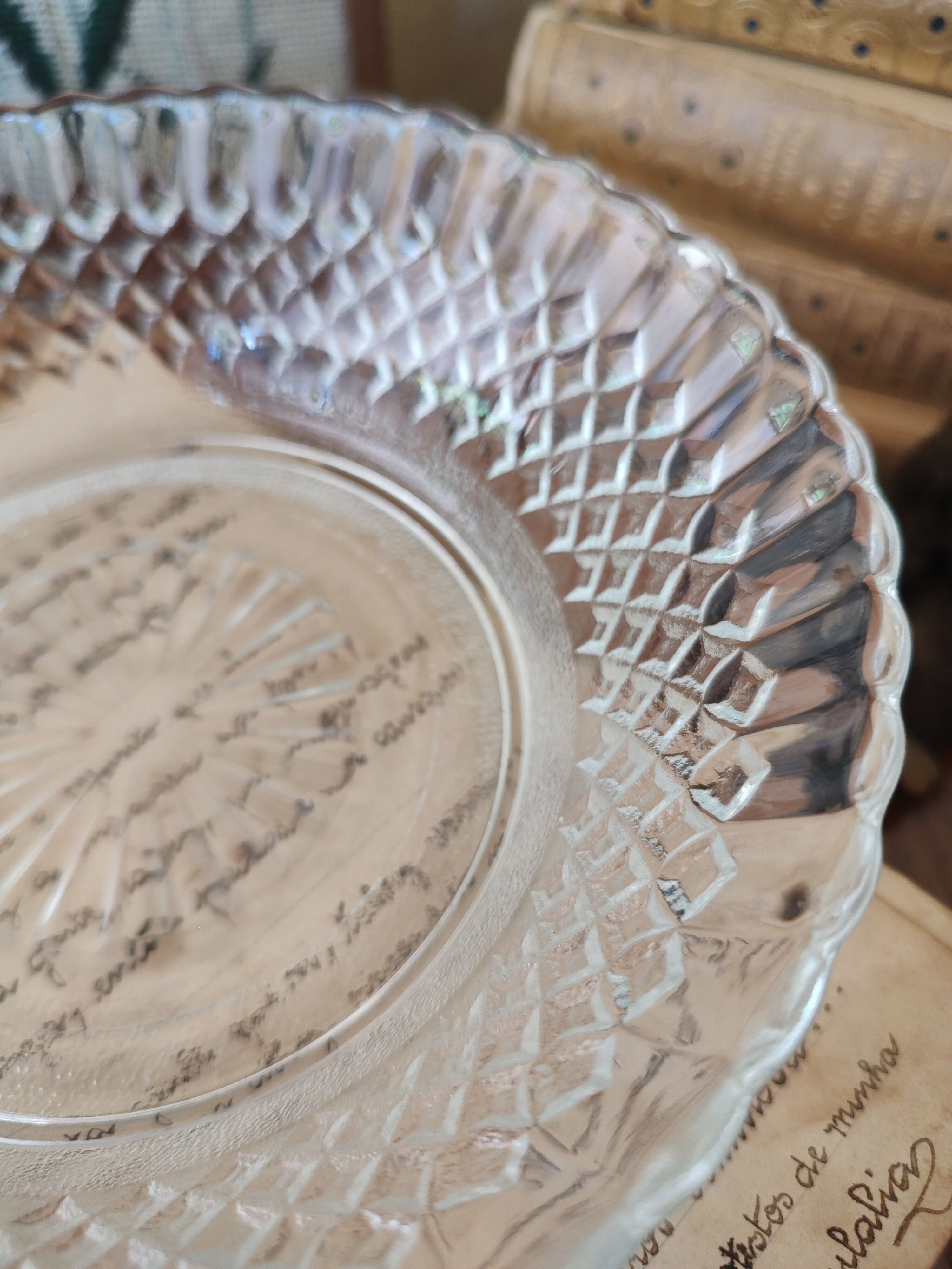 Baleiro / Bomboniere em vidro texturizado com tampa