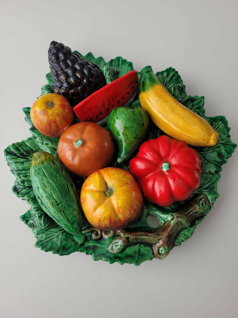 Prato Caldas da Rainha - Prato de Parede com frutas