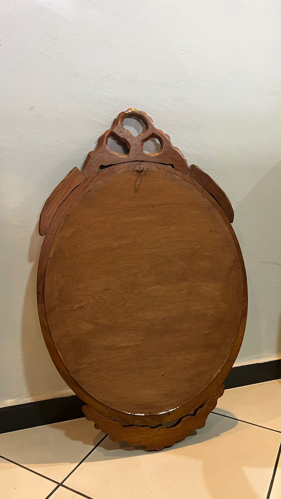 Espelho Antigo Oval Bisotado Madeira Entalhada