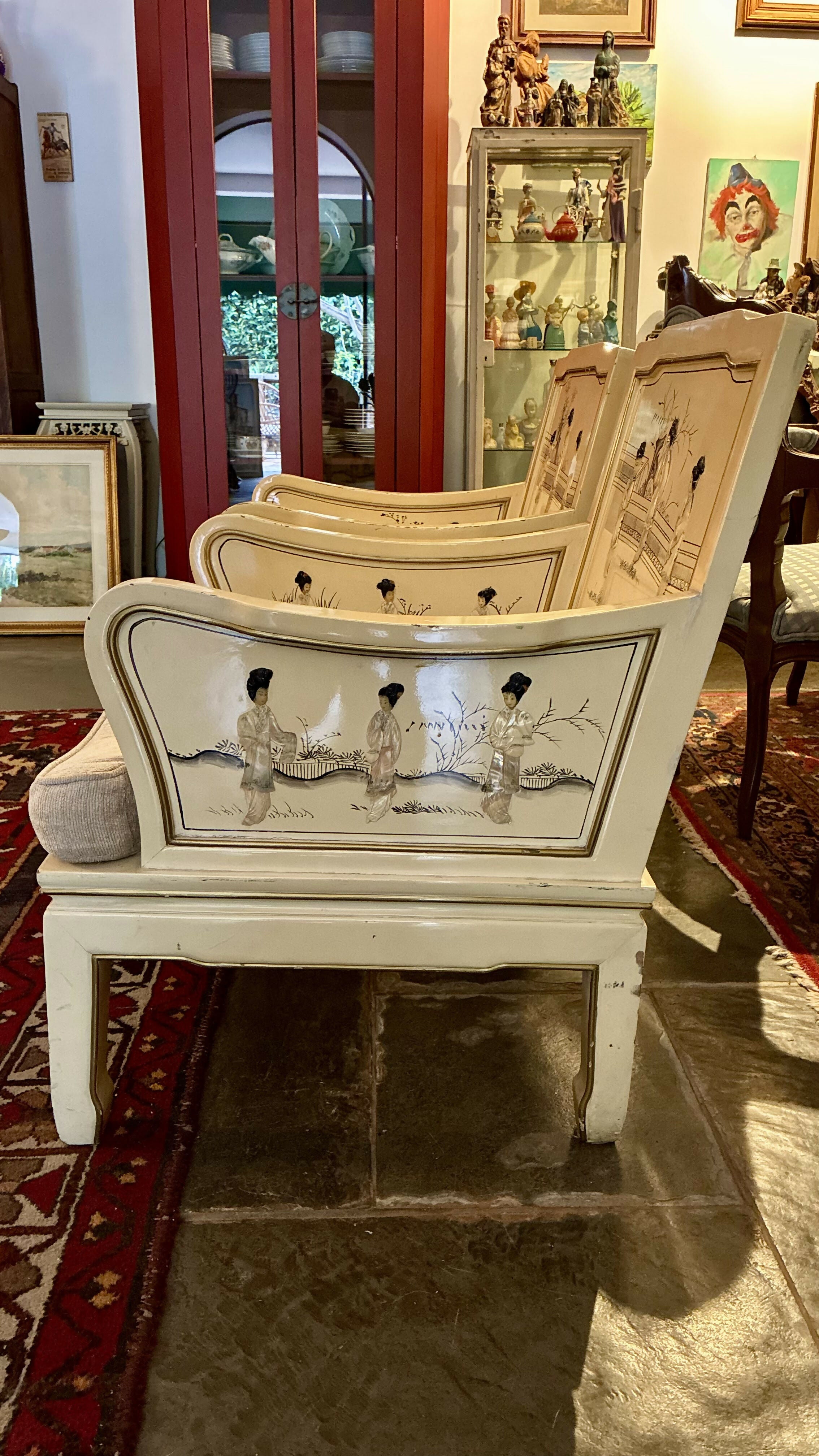 Par de Poltronas Chinoiserie Laqueadas