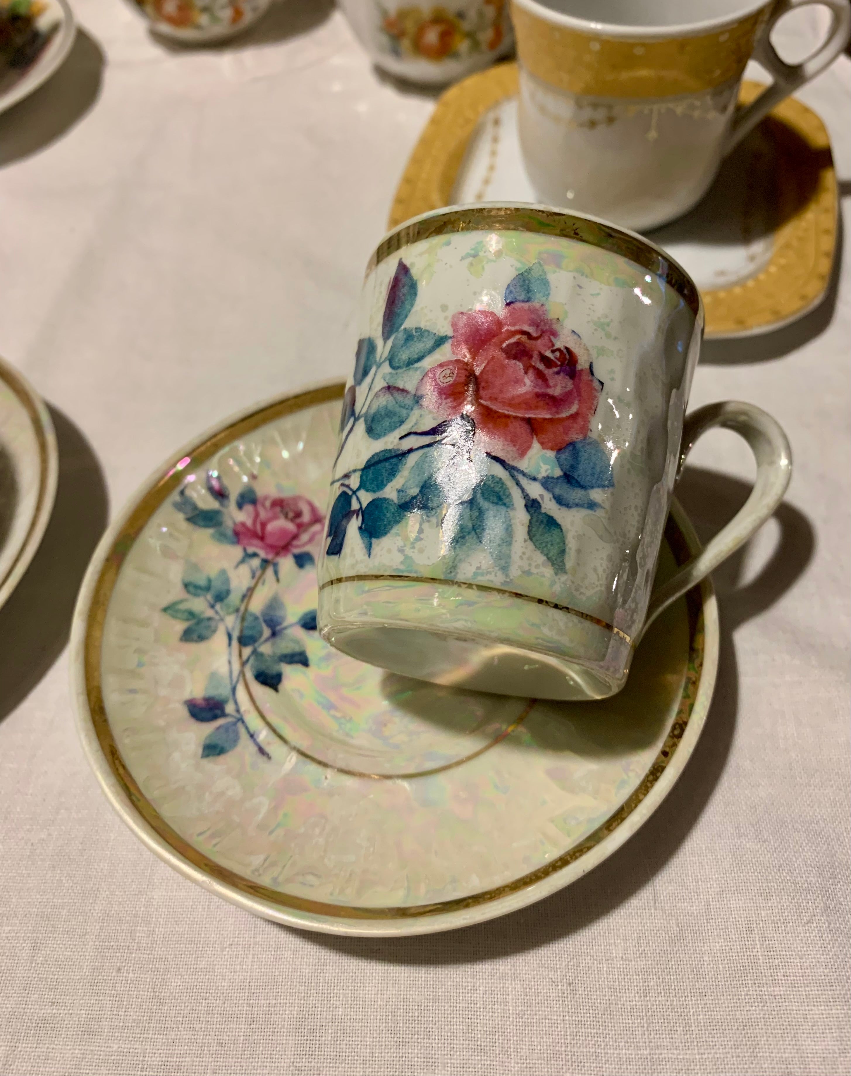 Xicara café solteira porcelana Real coleção com desenho de rosas