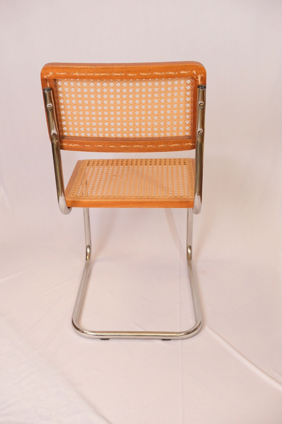 CADEIRA TIPO CESCA SEM BRAÇO