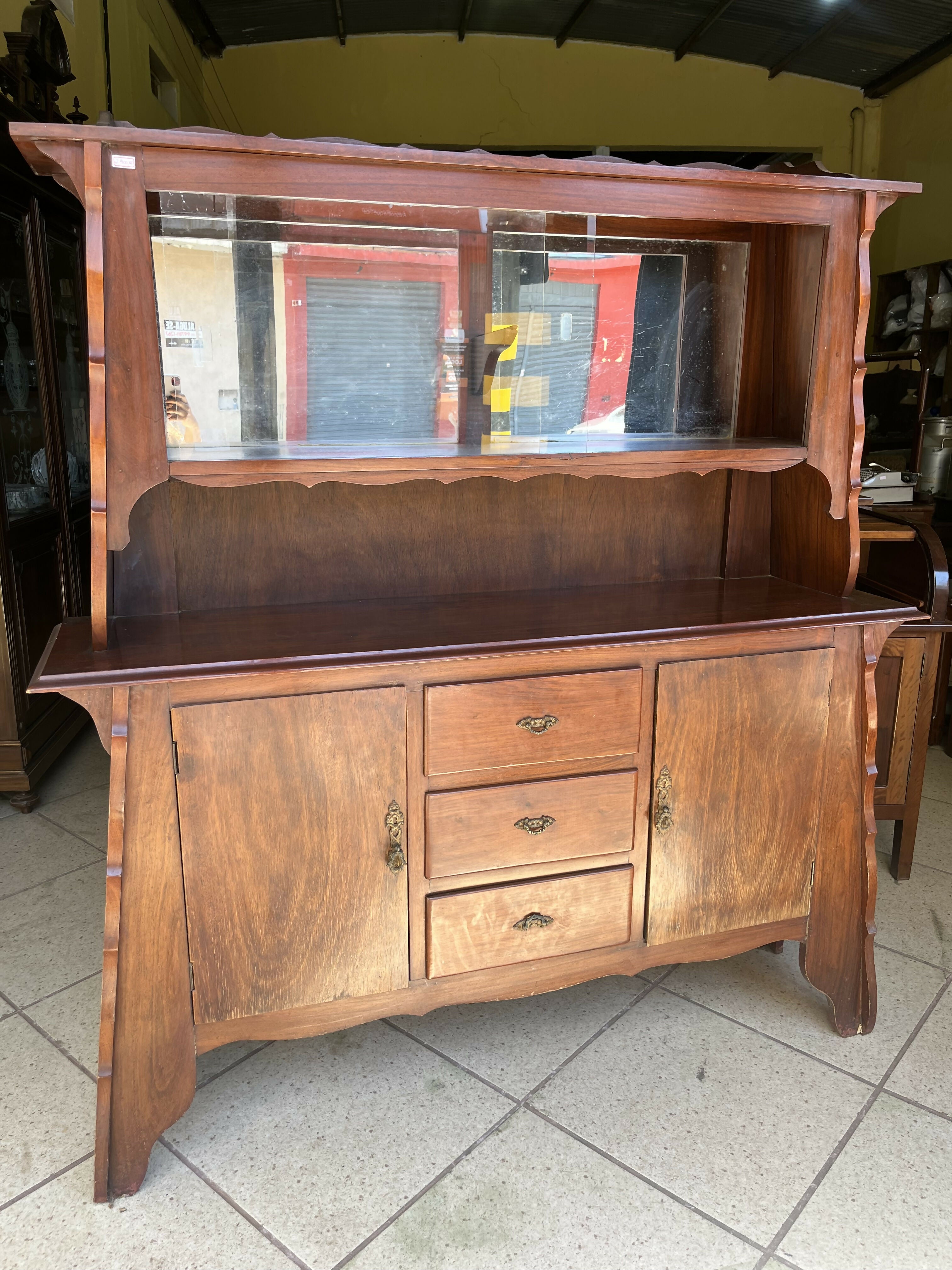 GUARDA LOUÇAS ANTIGO EM MADEIRA