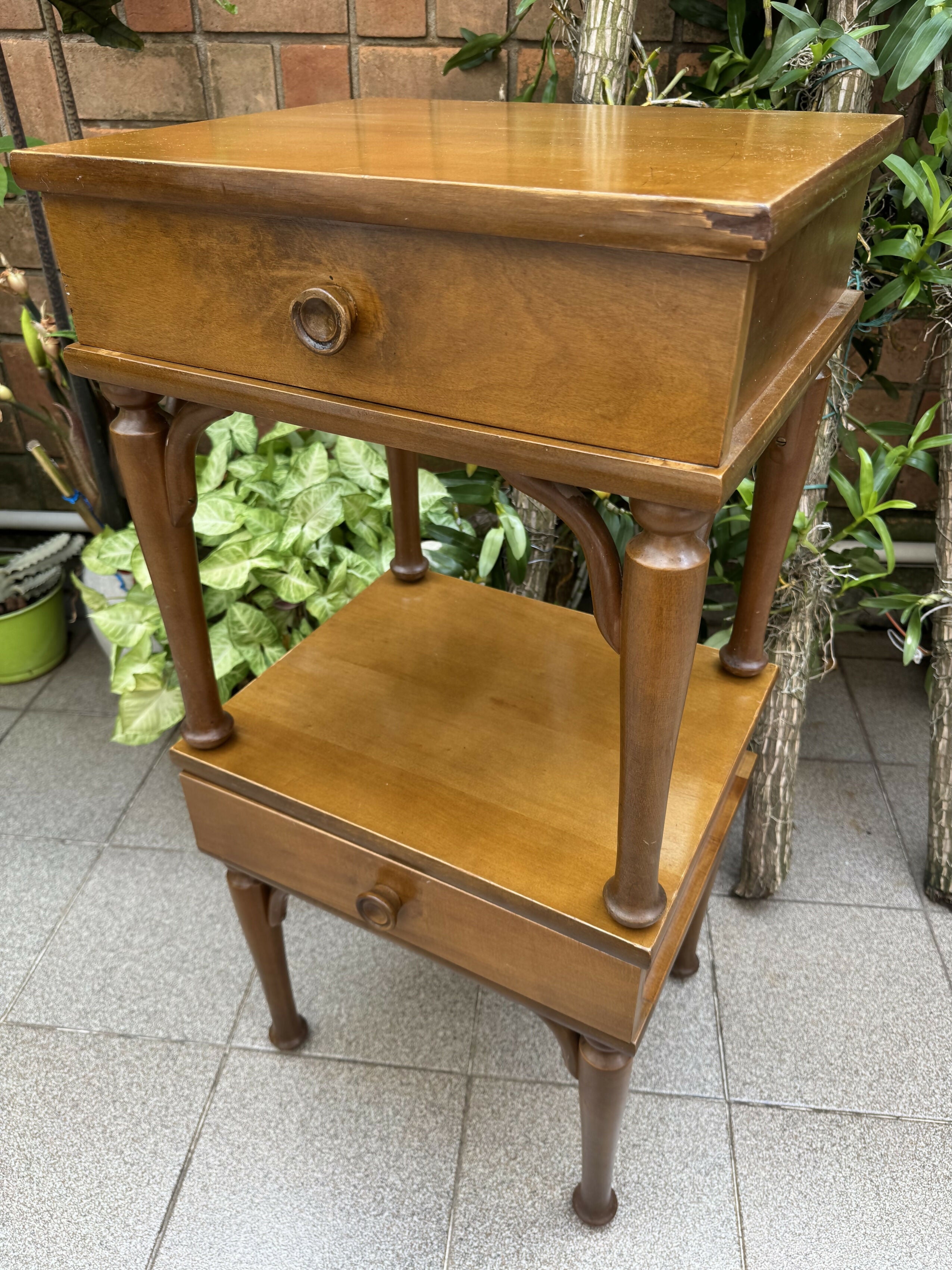 RARIDADE - Mesinhas de Cabeceira Anos 50 Gerdau SELADAS