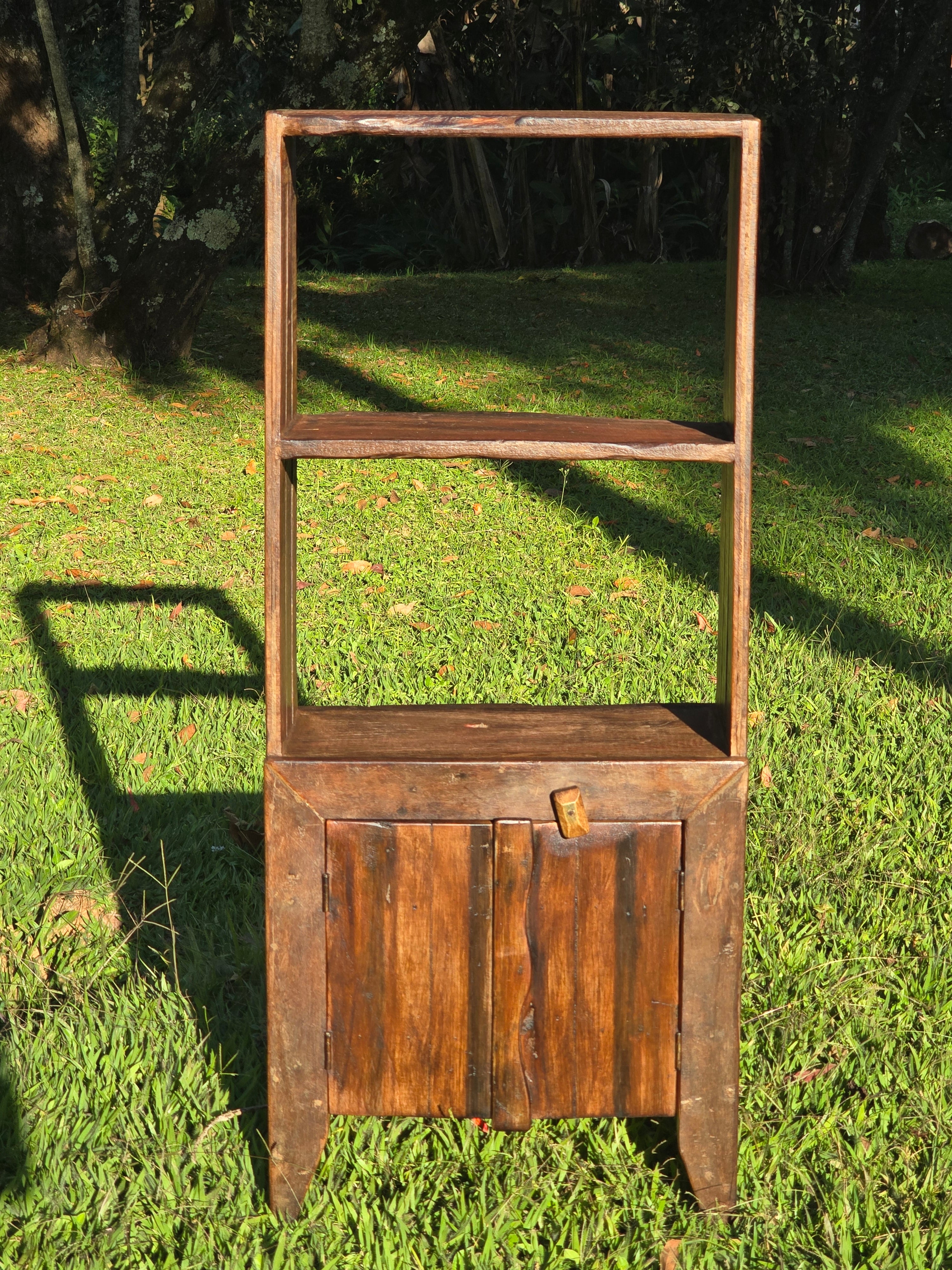 Armário Antigo Madeira Maciça Garimpo Mineiro