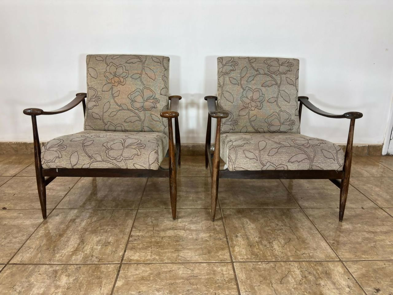 Poltronas em Jacarandá Liceu de Artes e Ofícios