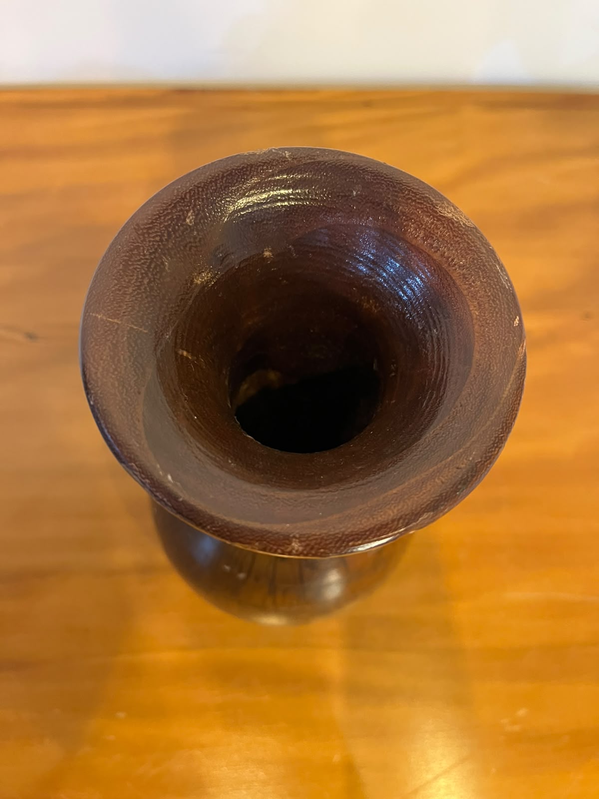 Vaso Decorativo Em Madeira Torneada – Acabamento Castanho | 26 Cm