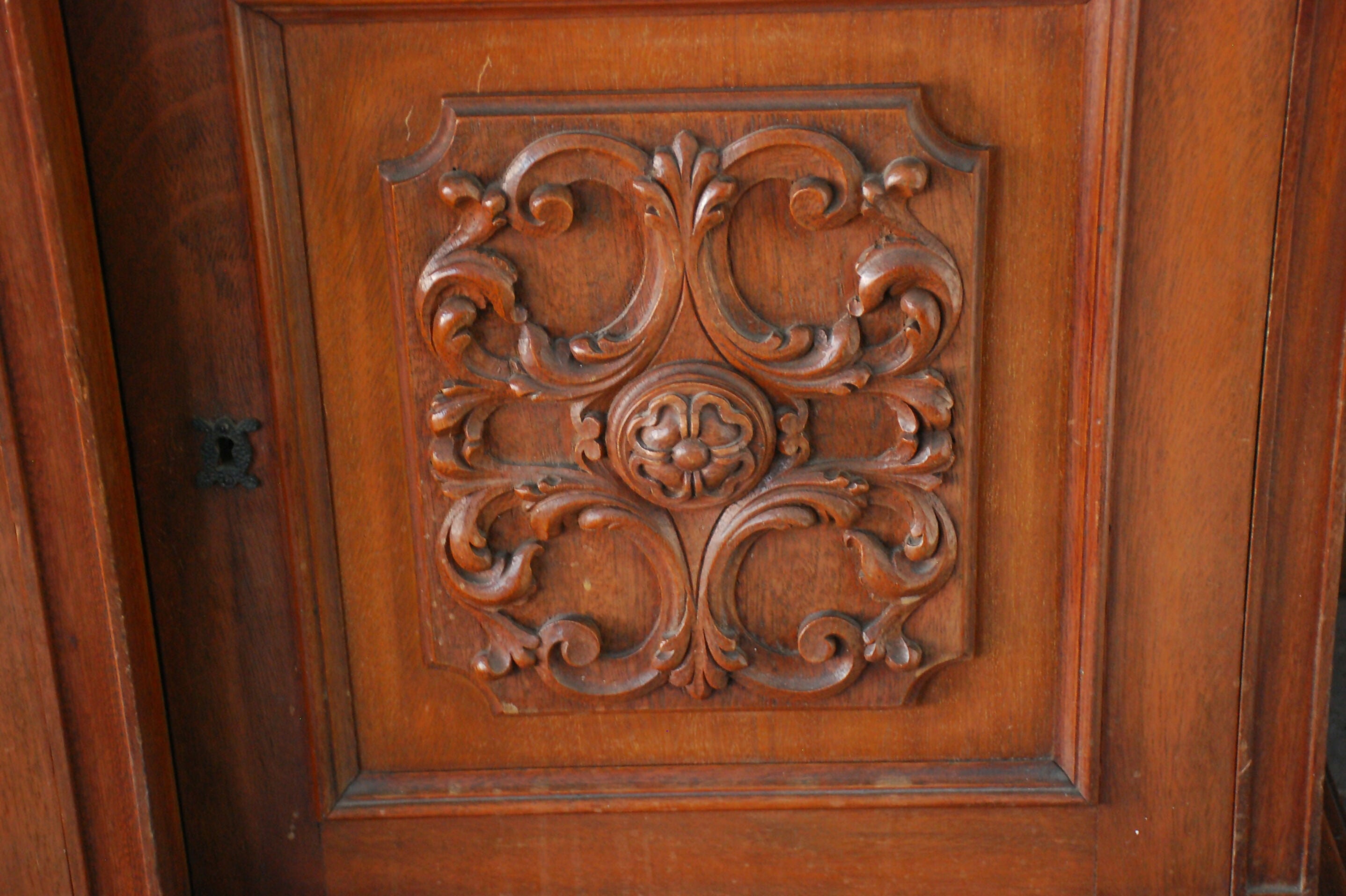 estante , anos 80 , madeira e laminado imbuia