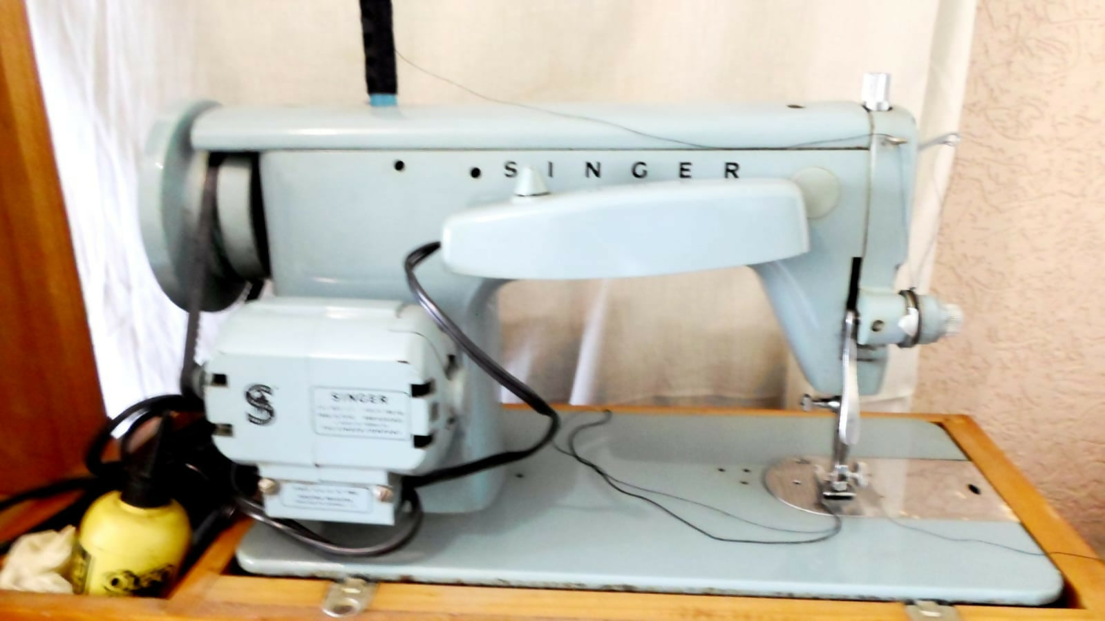 SINGER1