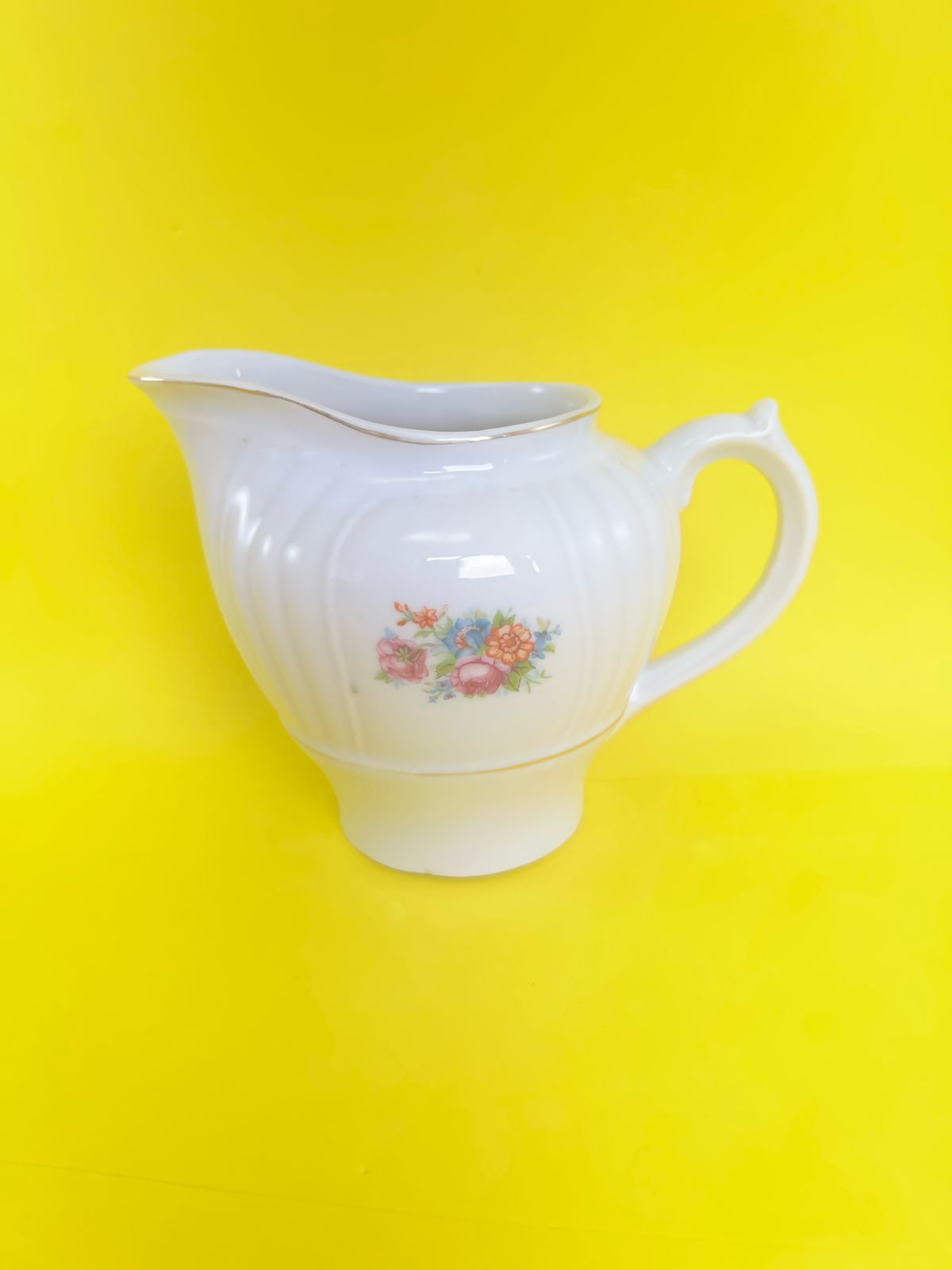 Bule e leiteira Porcelana Monte Alegre déc.1954