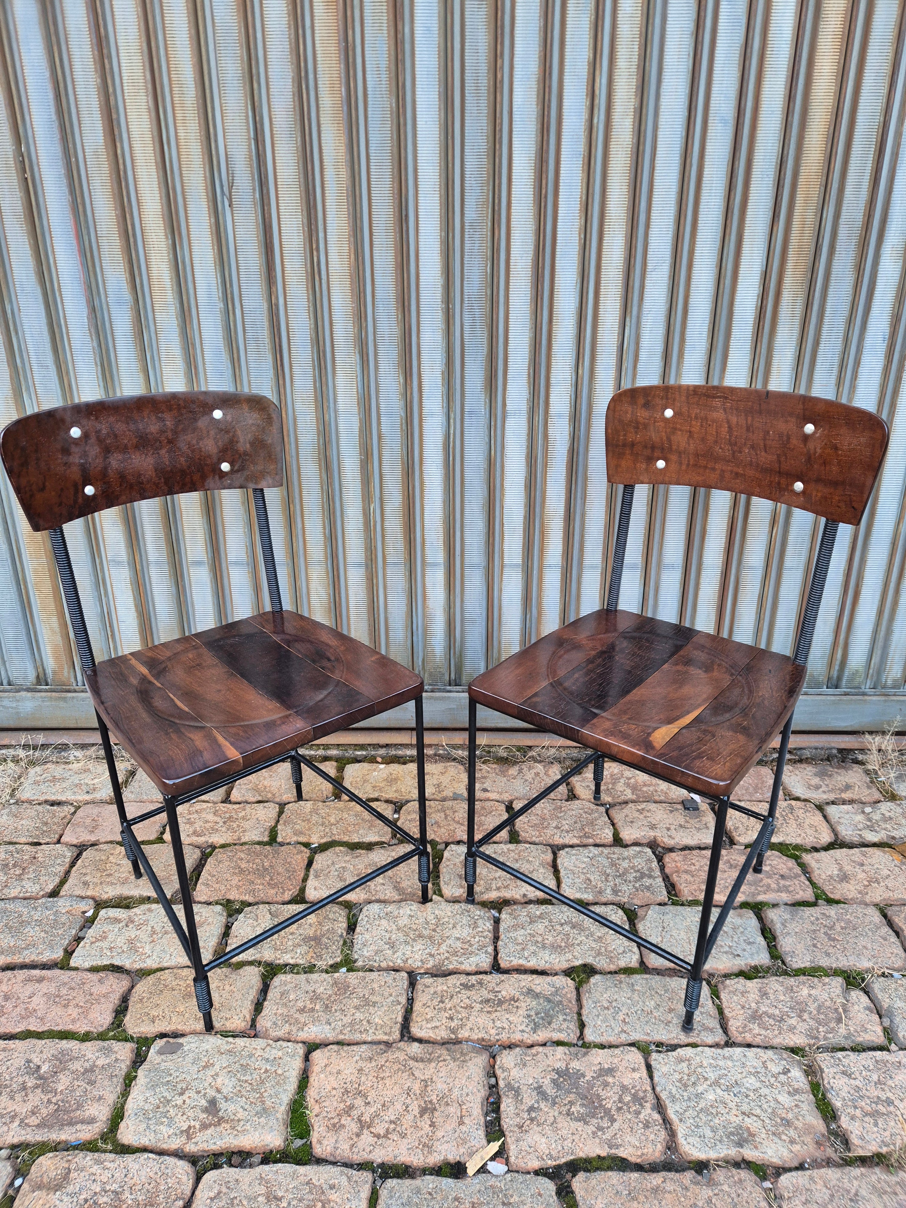 Conjunto 10 cadeiras artesanais ferro vintage