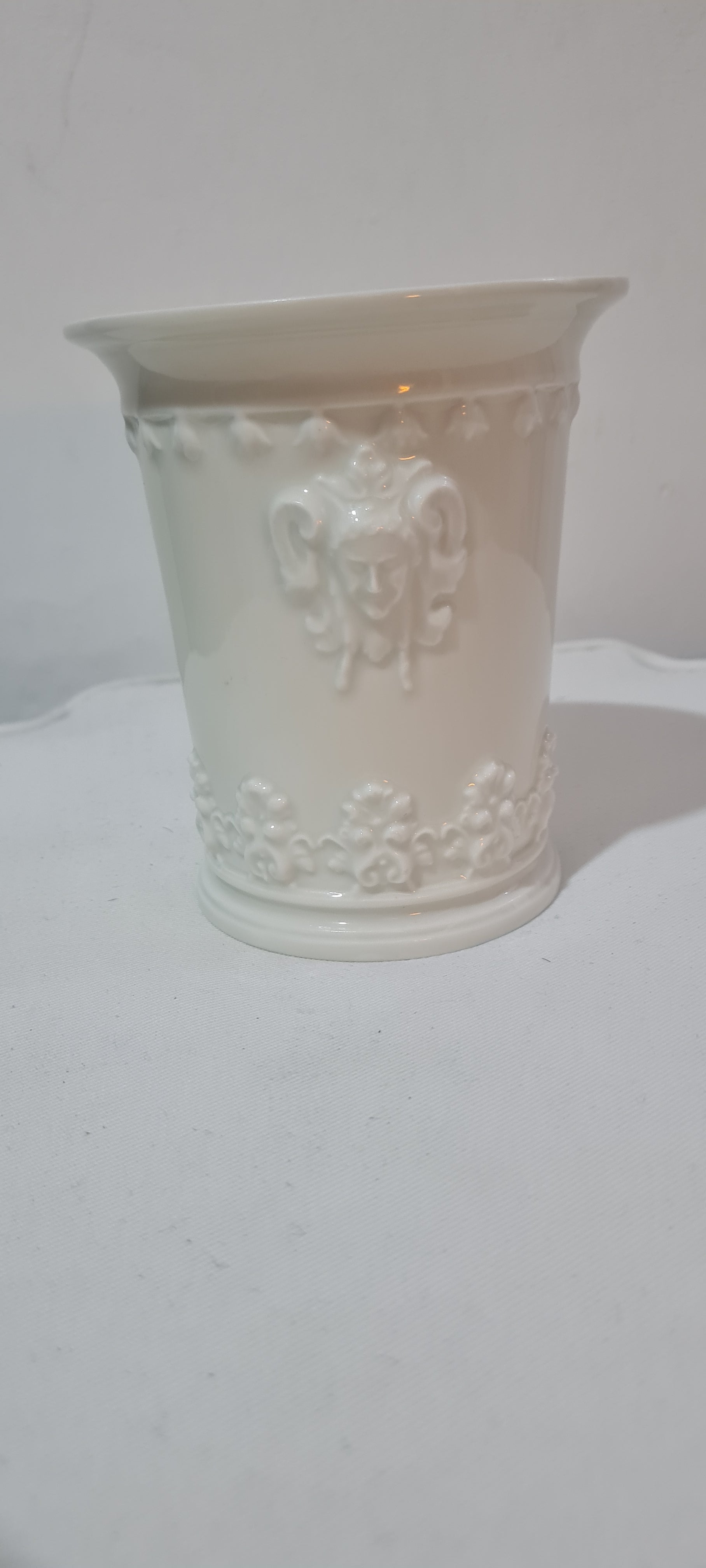 Vaso Em Porcelana Francesa Limoges • Edição Especial Mma New York