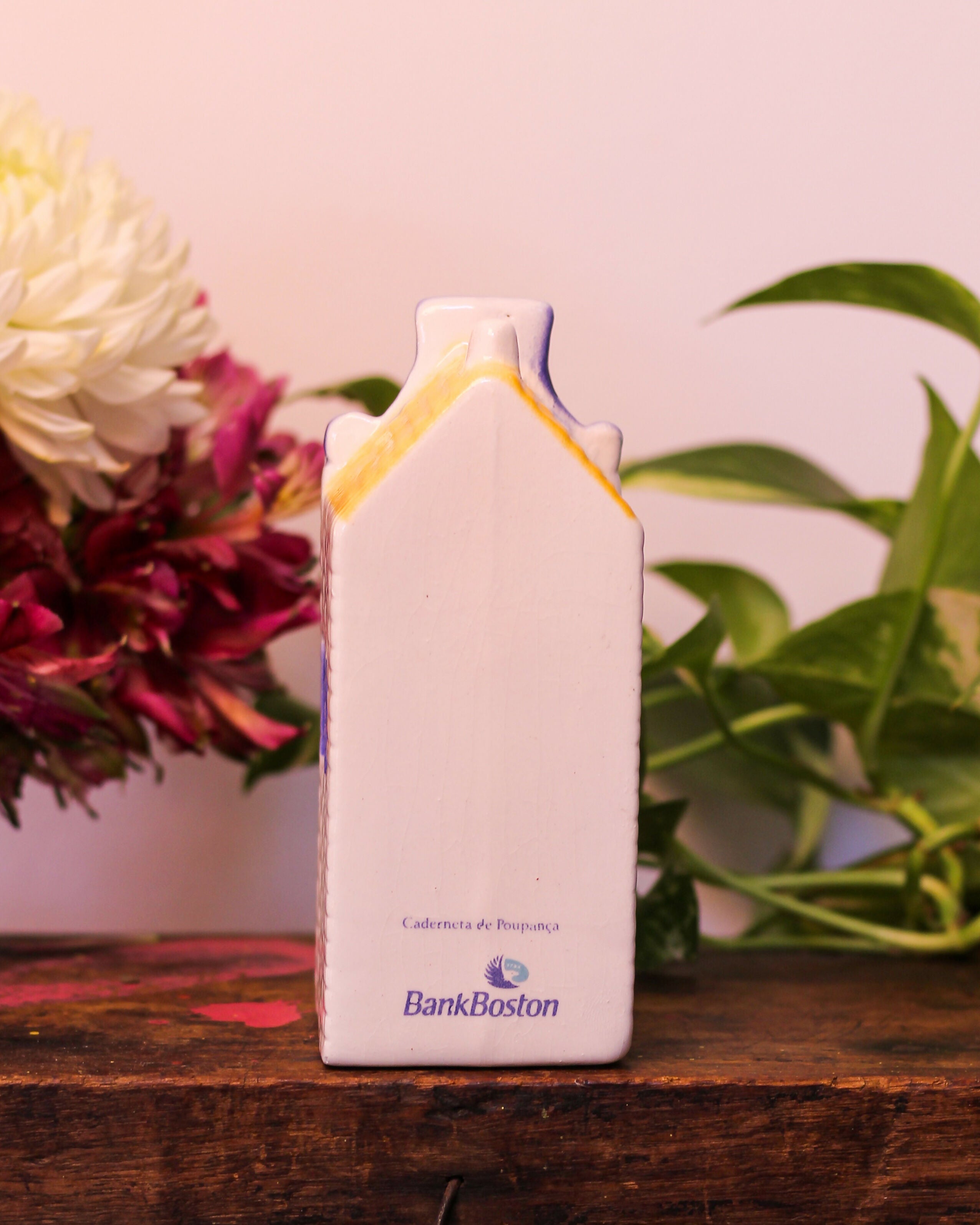 Cofre estilo Delft em porcelana