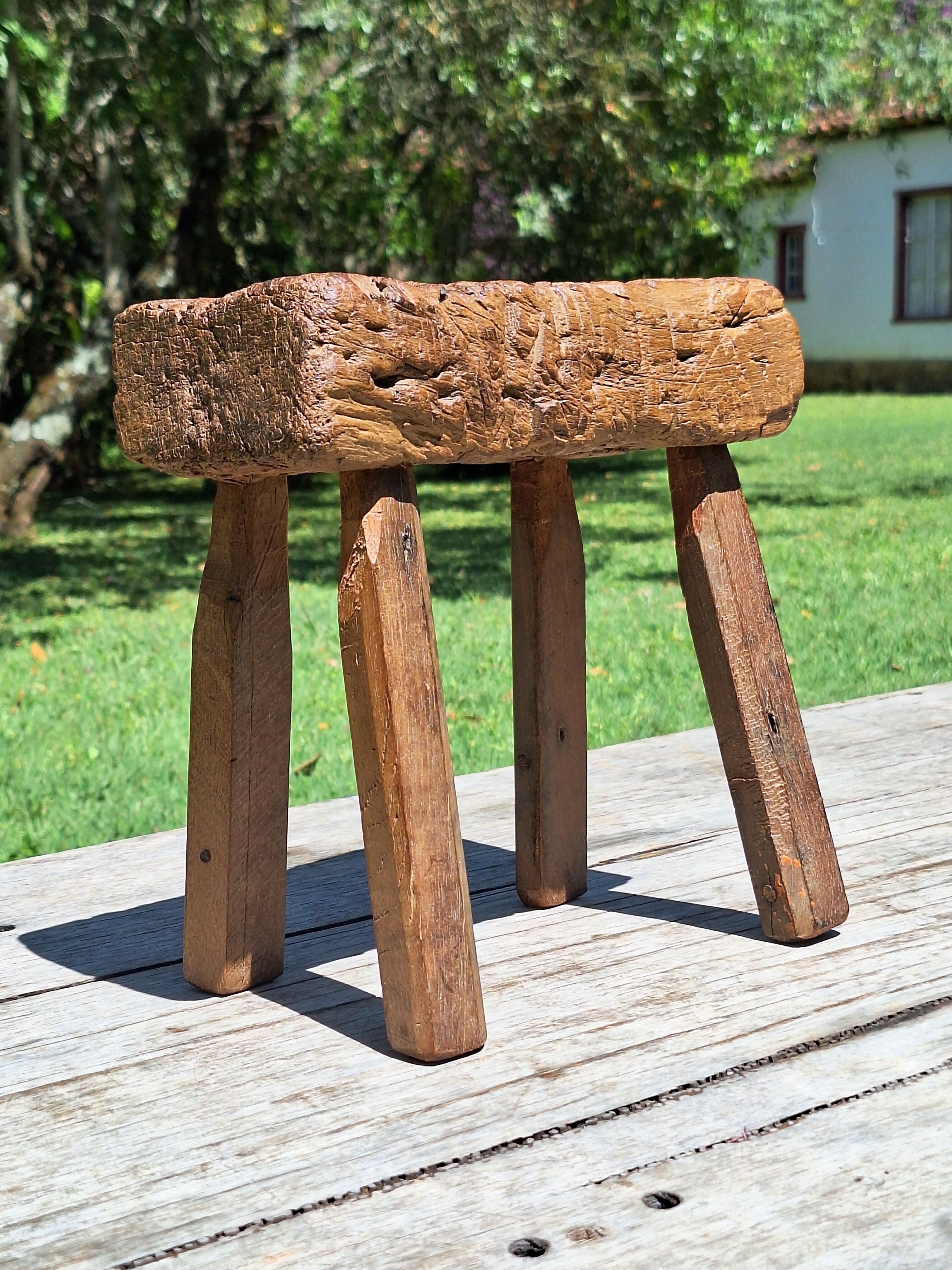 Banquinho de Ordenha Madeira Maciça Garimpo Mineiro