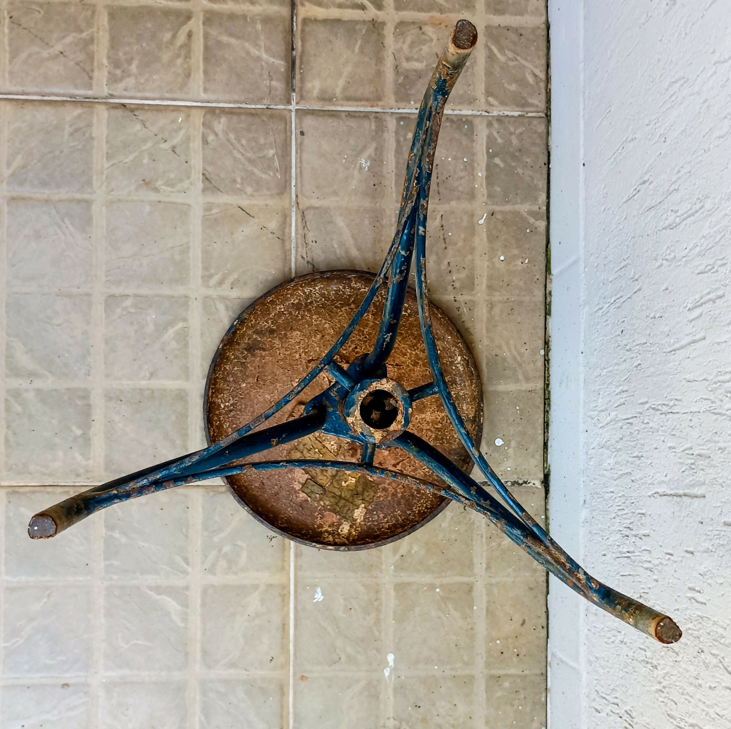 Banco Industrial Antigo Regulável em Ferro – Décadas de 1920 / 1940