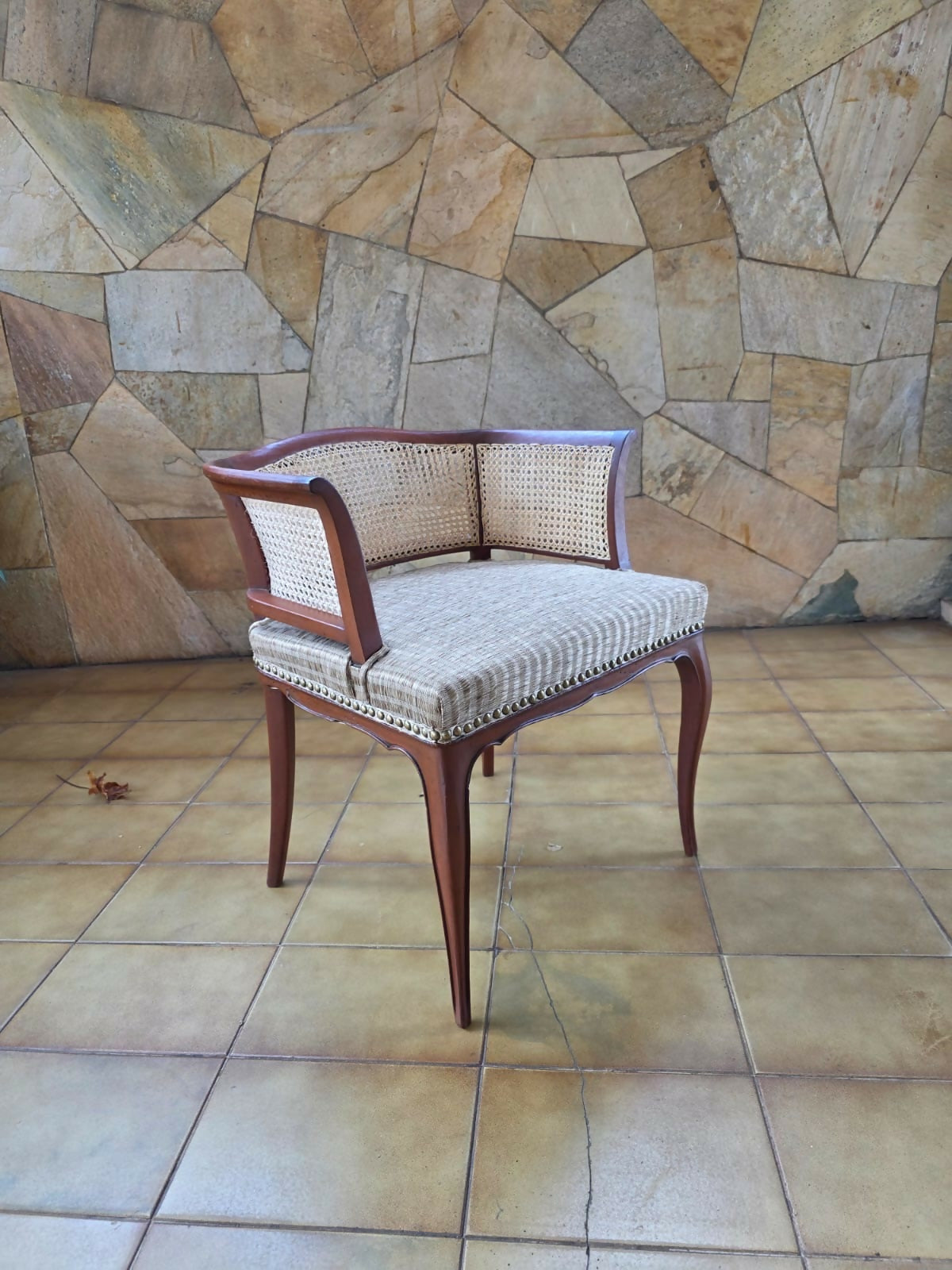 Poltrona em Palhinha - Um clássico do mobiliário francês