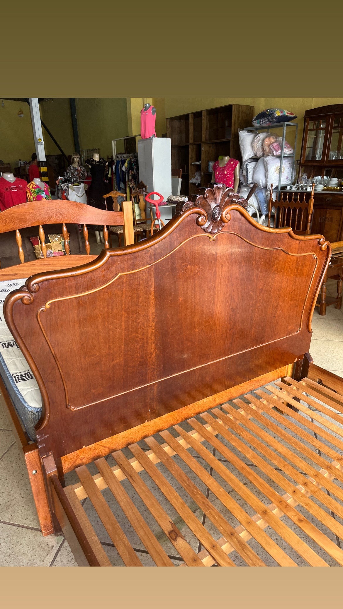 CAMA DE CASAL LUÍS XV ANTIGA