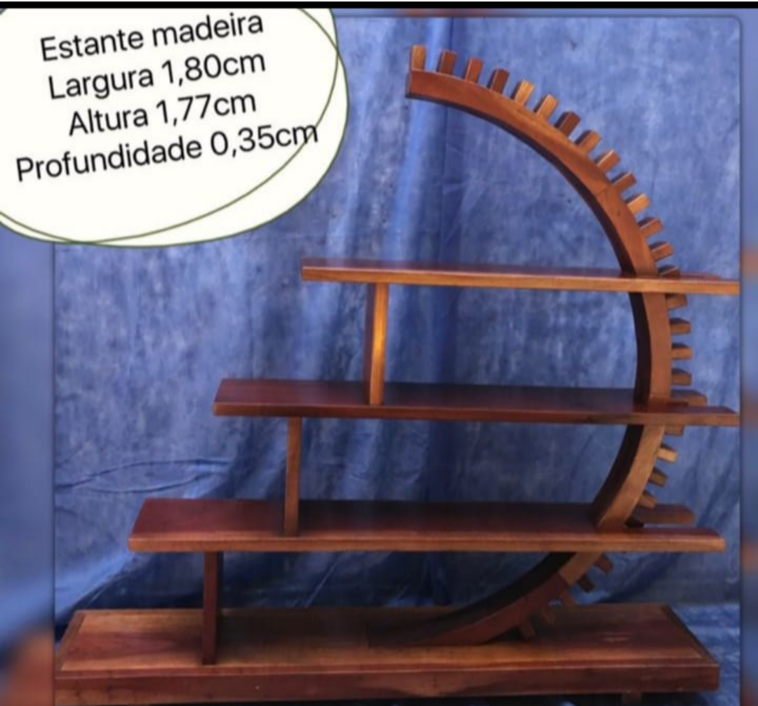 Estante em Madeira Maciça Design