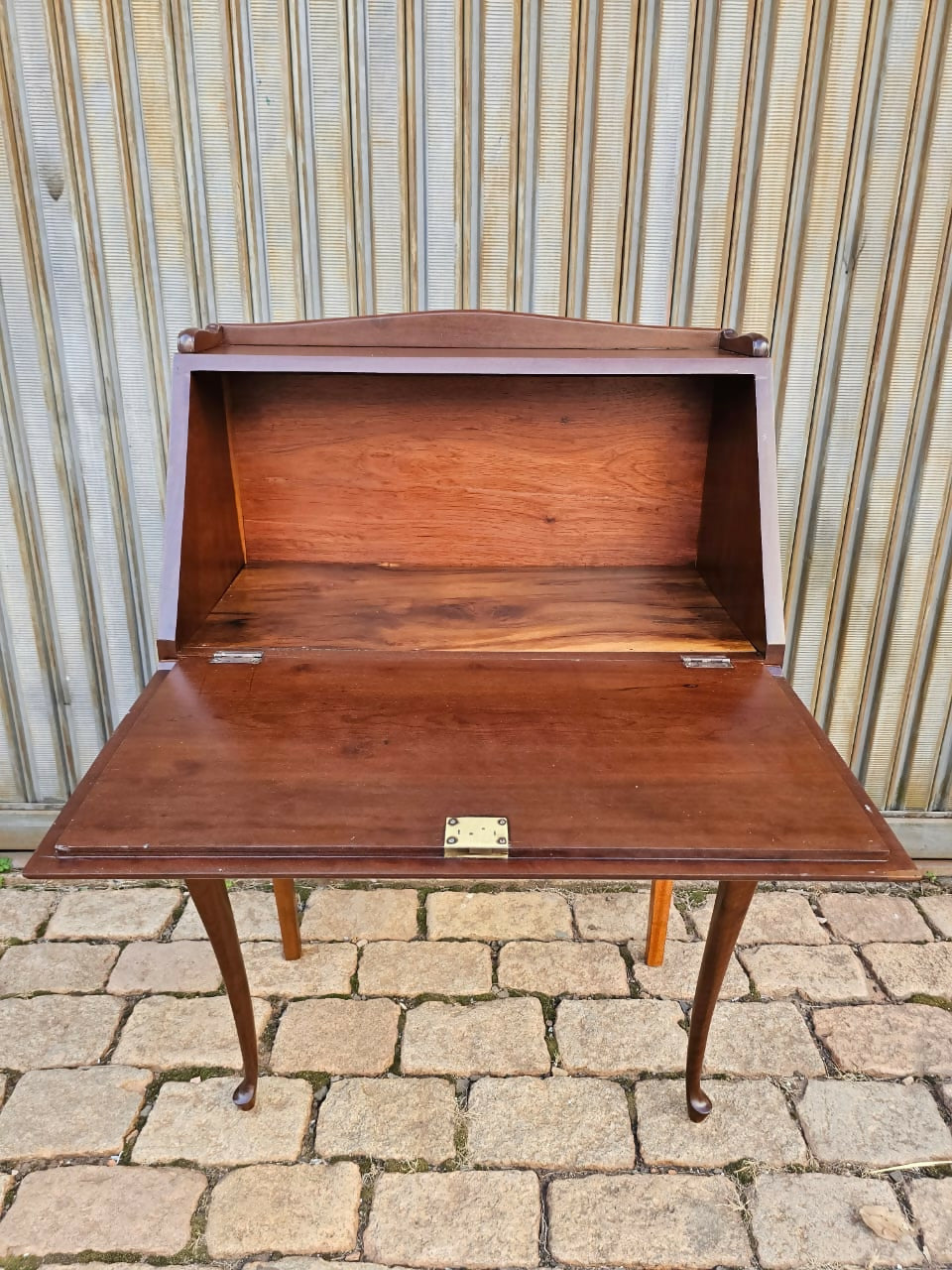 Escrivaninha provençal Biro