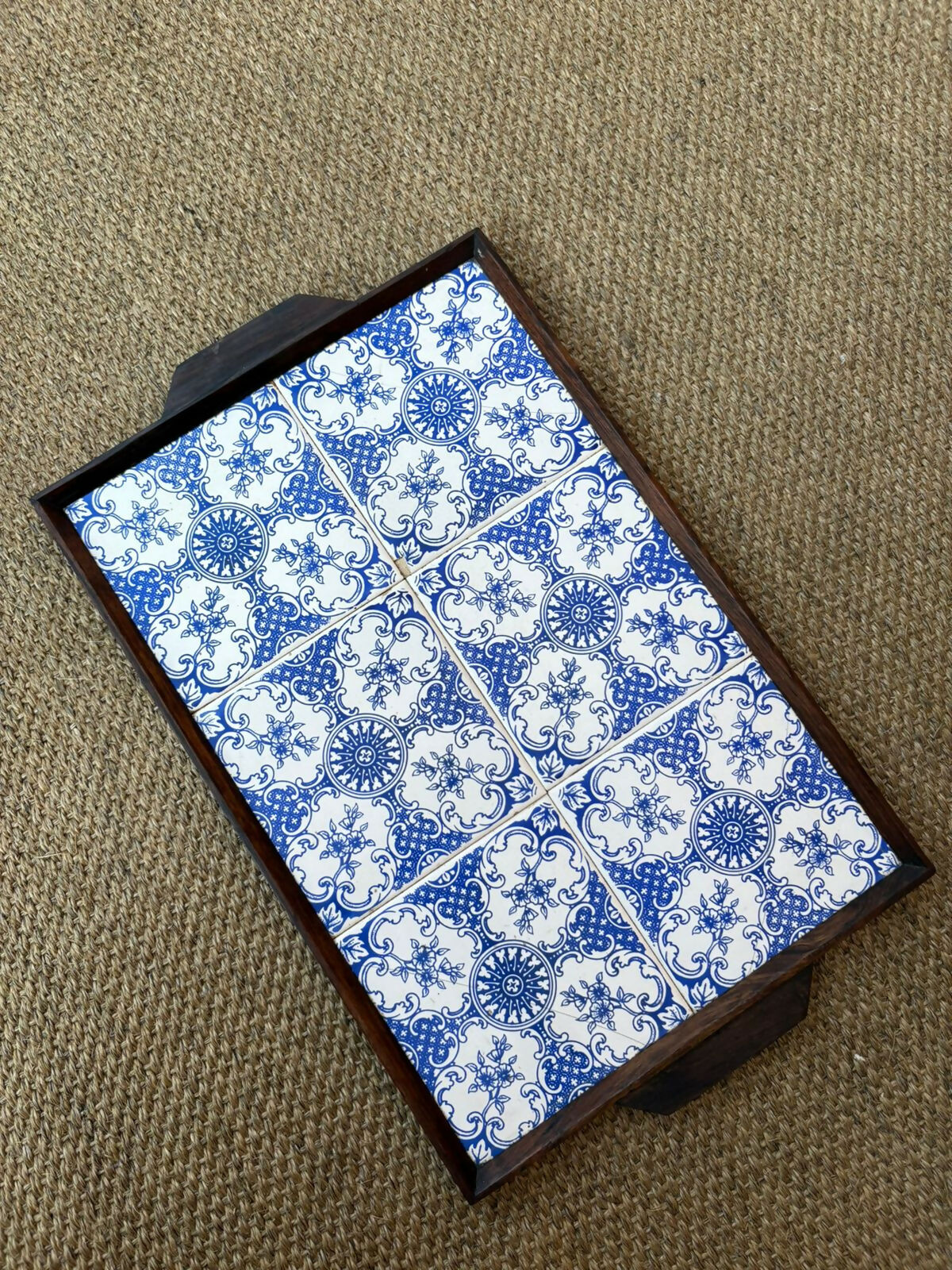 Bandeja G em jacarandá e azulejos